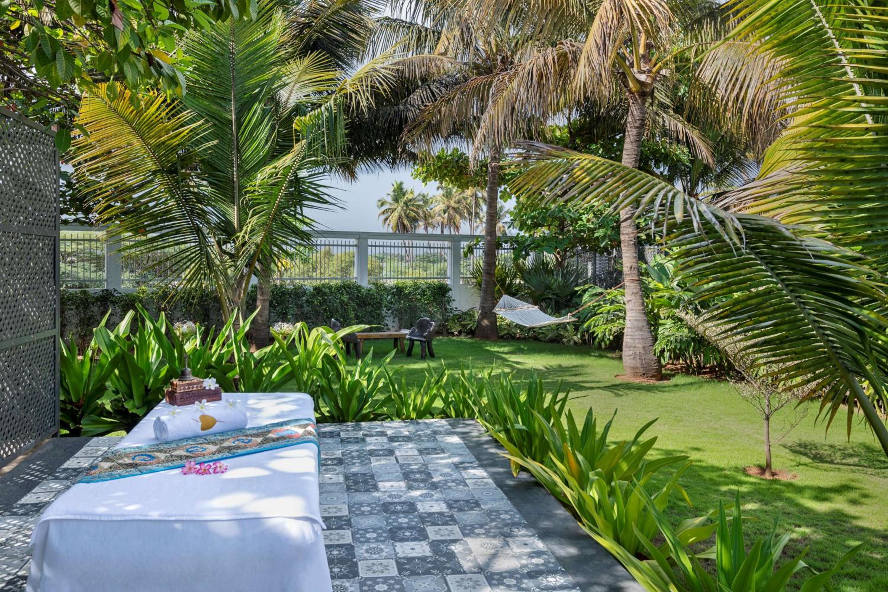 One-Bedroom Villa with Private Pool with Complimentary Hi Tea