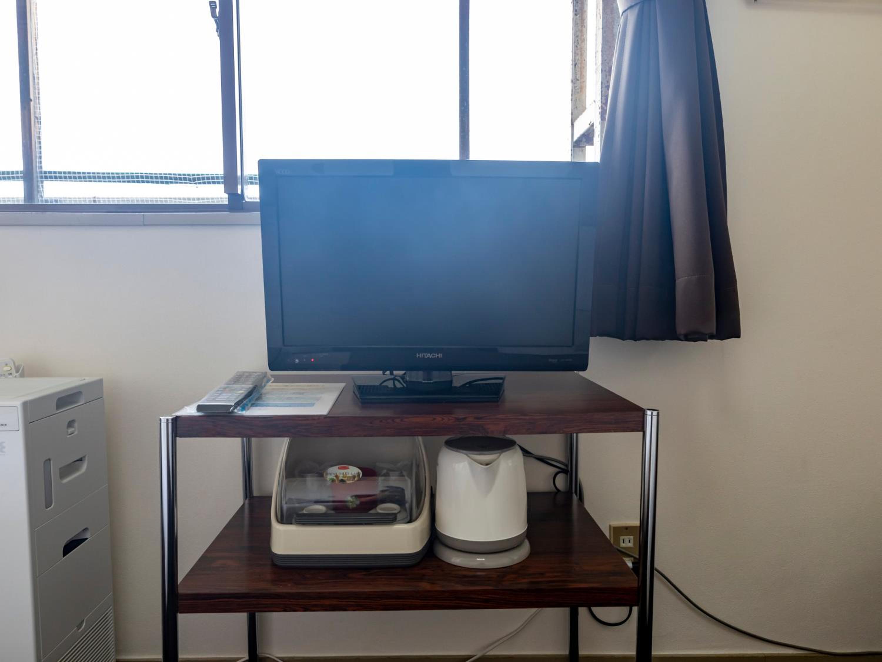 Twin Room - Smoking - Photo 12