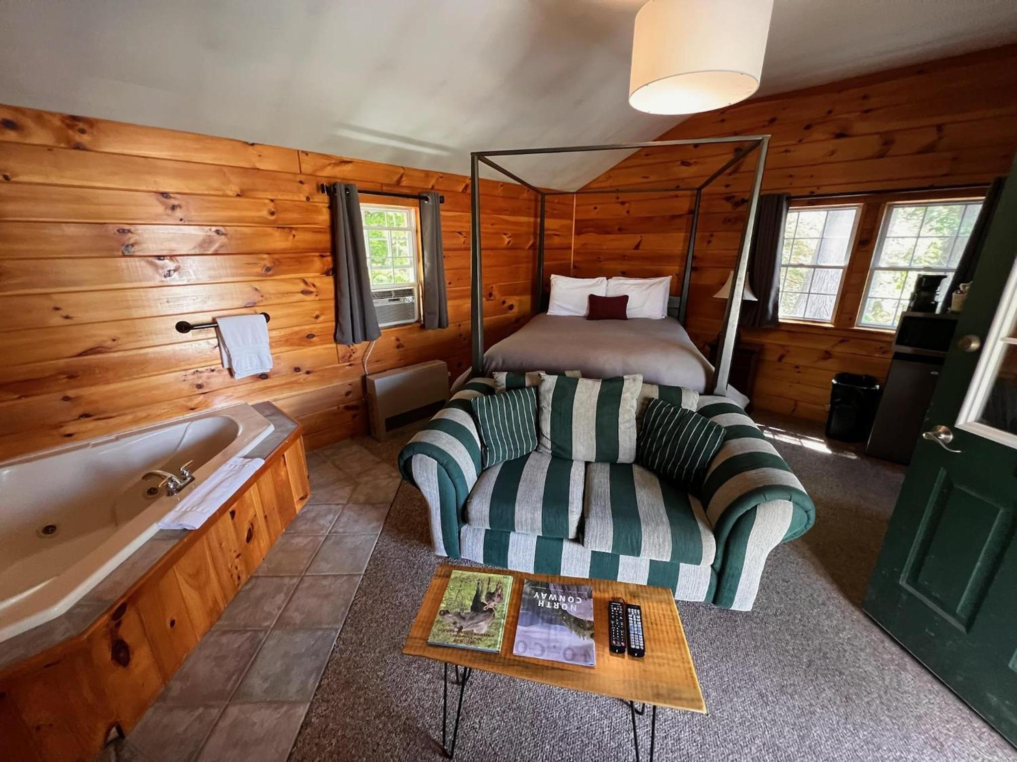 Woodland Cottage - Adult Only - Photo 1