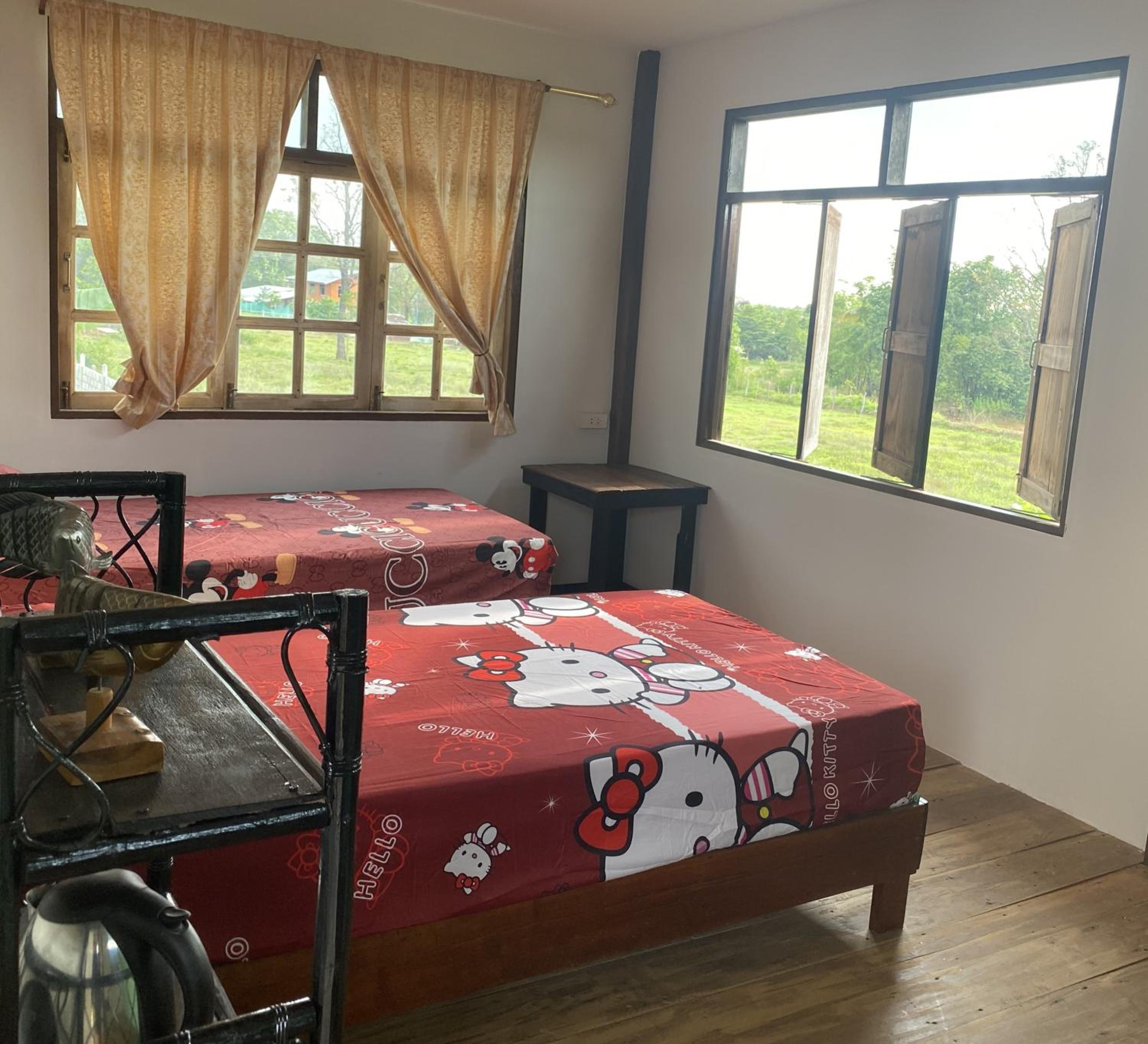 Twin Room - Photo 2