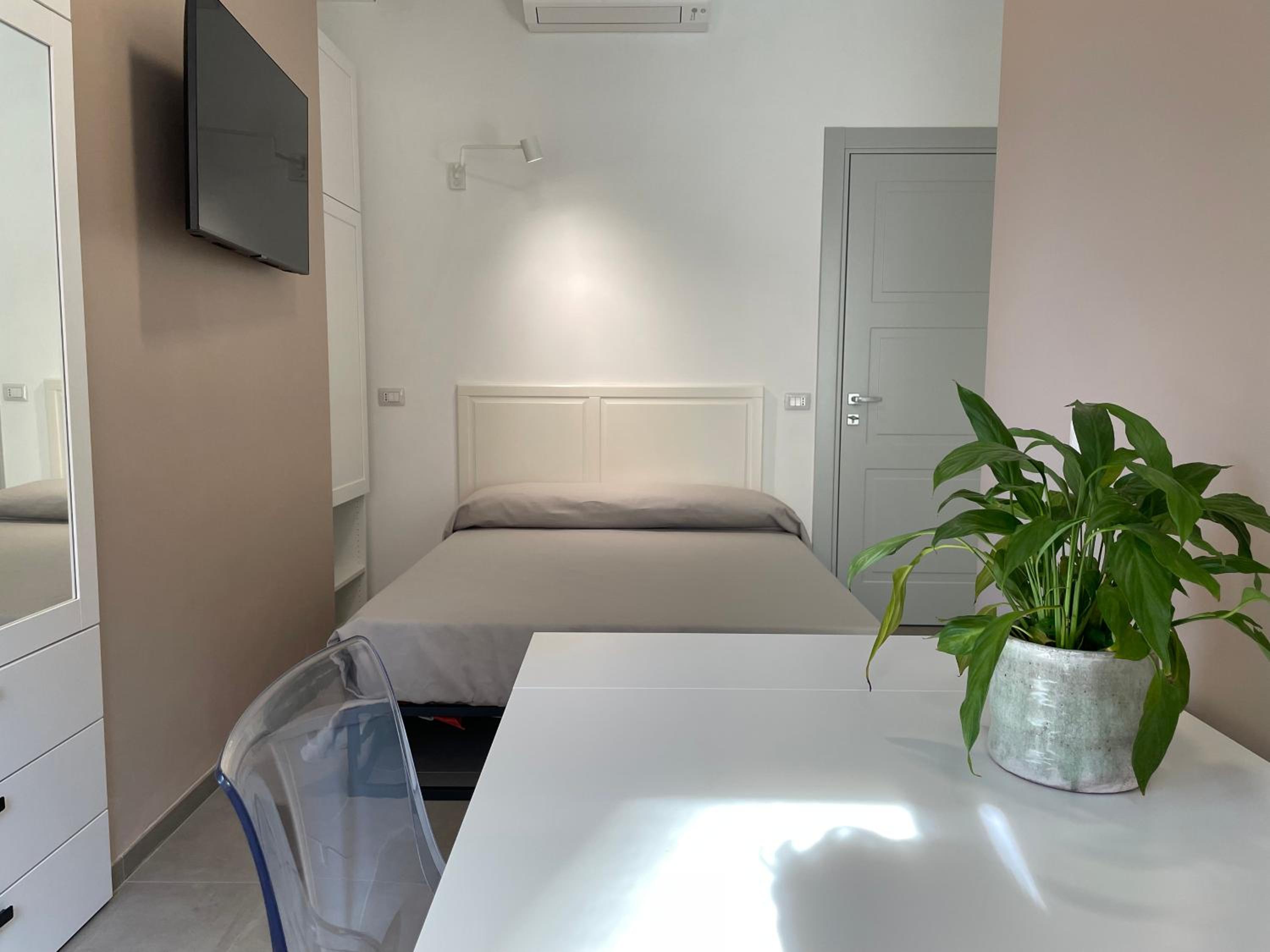 Single Room with Private Bathroom