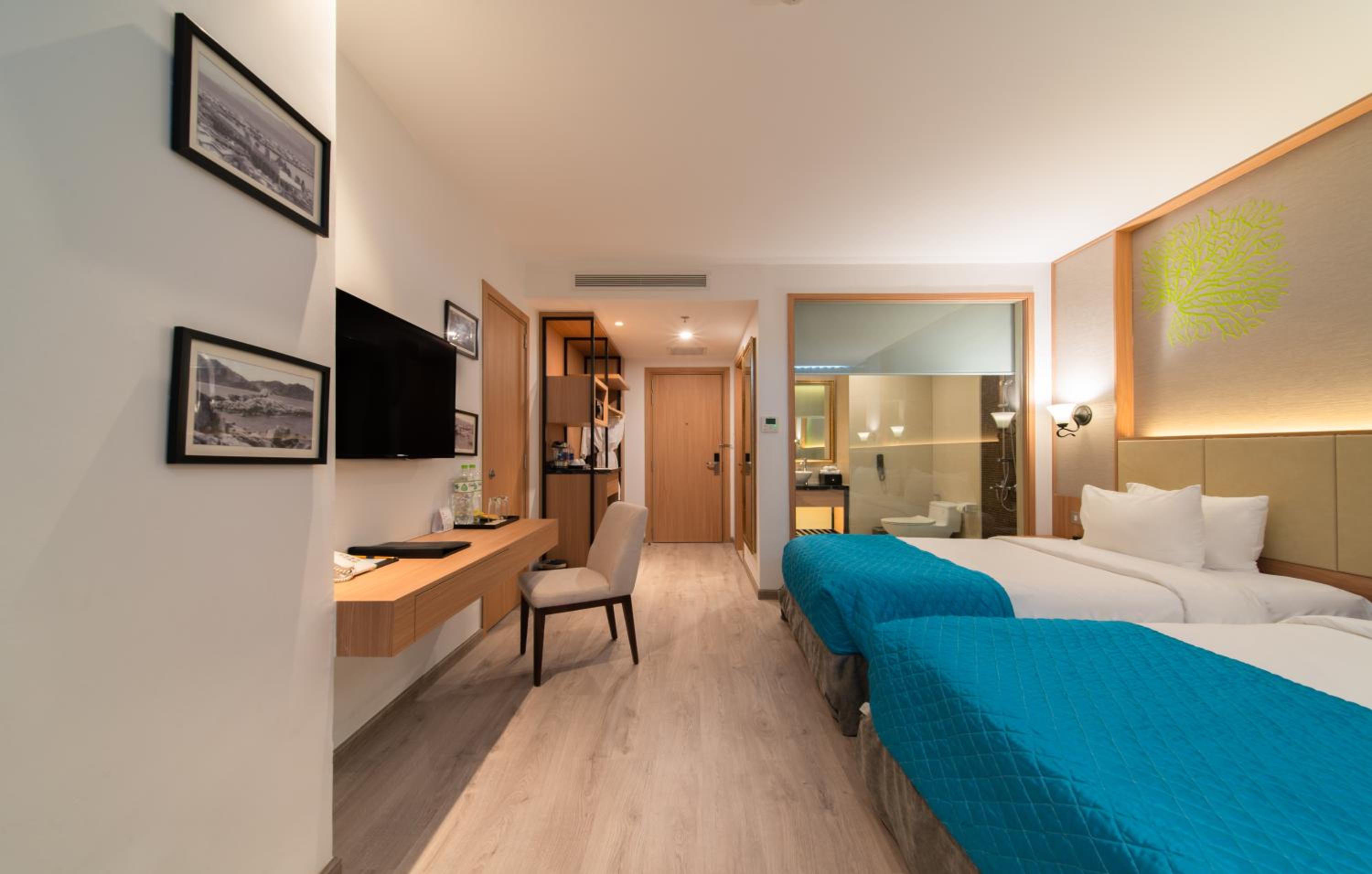 Deluxe Twin Room with Ocean View   - Photo 10