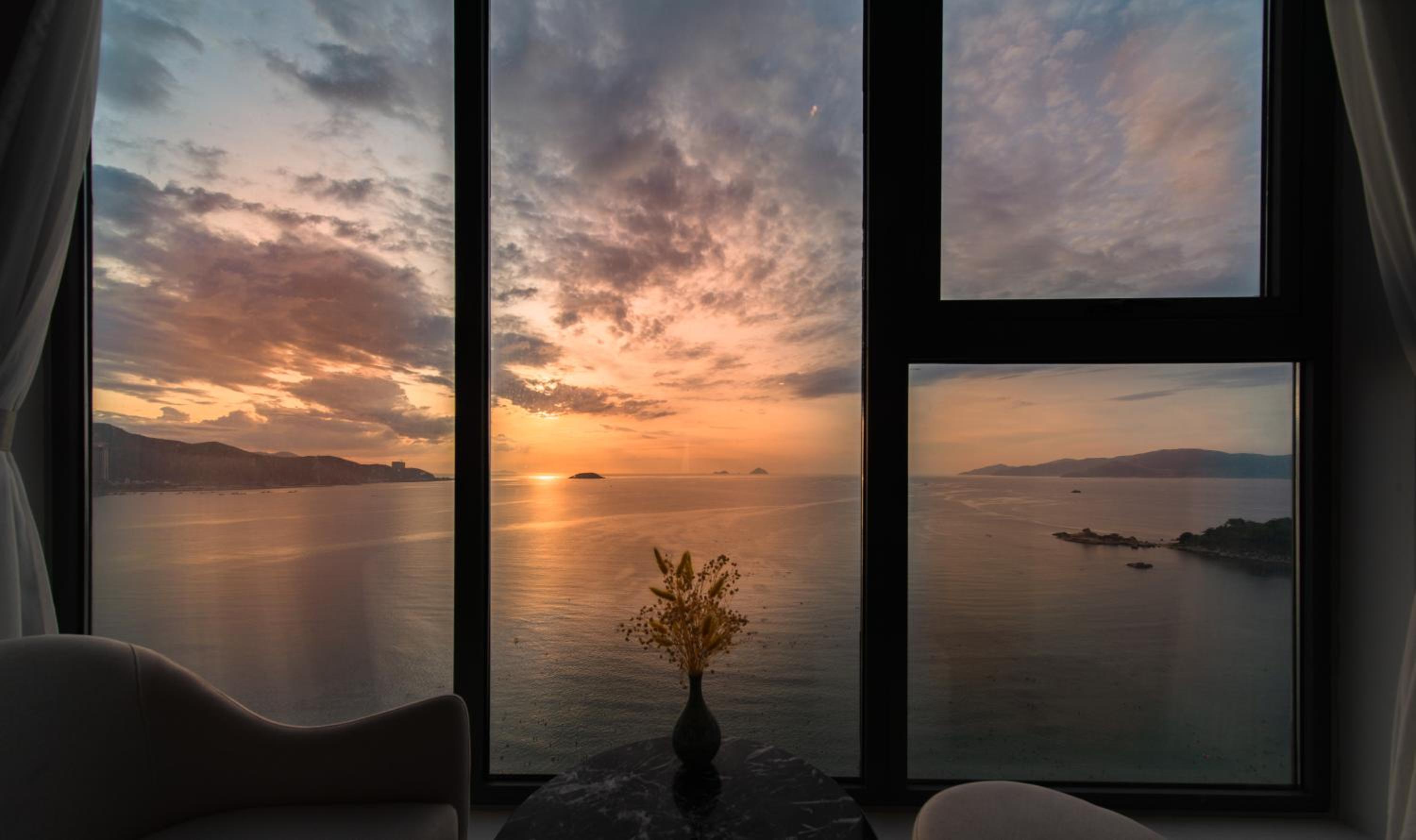 Deluxe Twin Room with Ocean View   - Photo 3