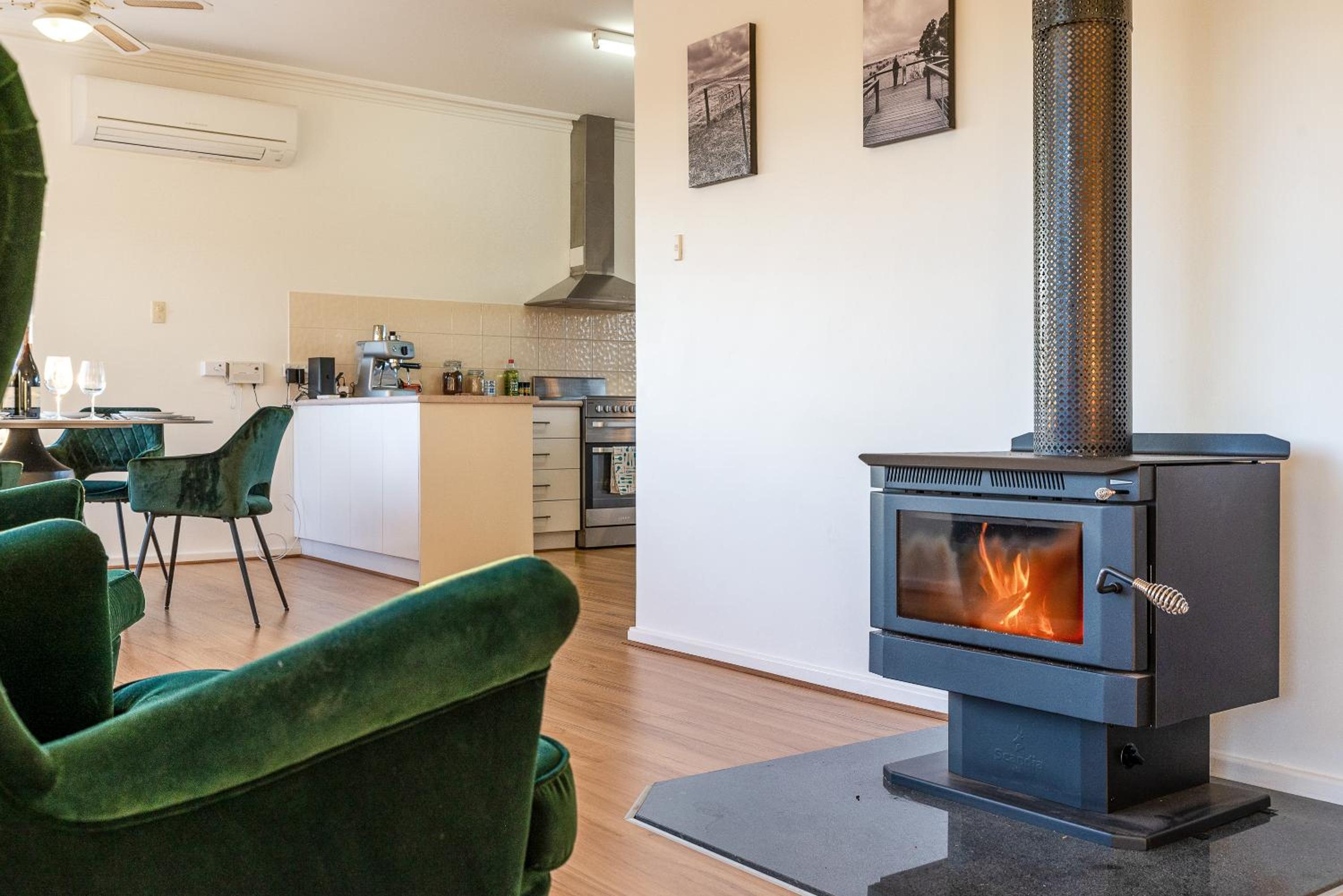 Three-Bedroom House photo 1