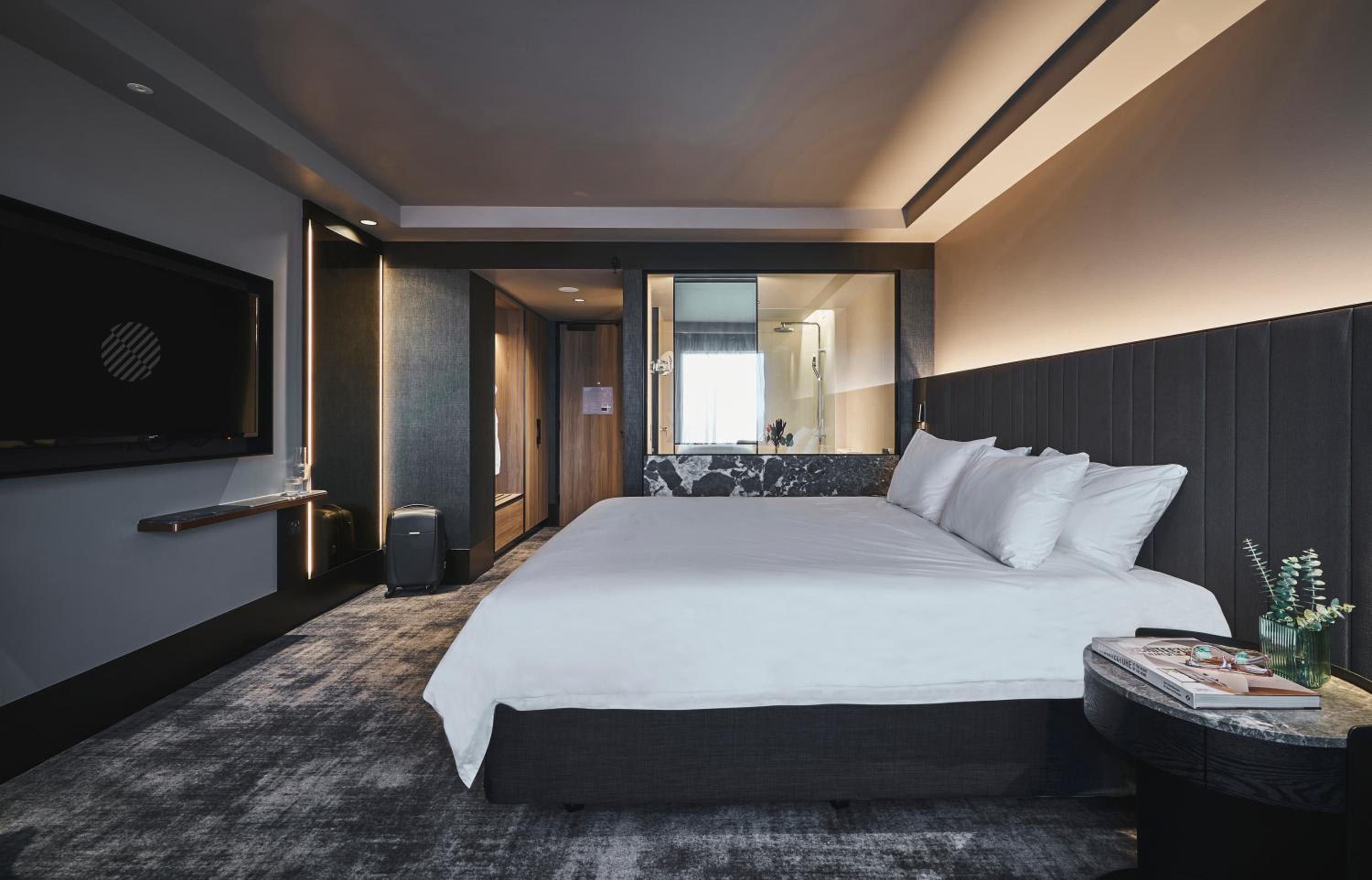 Superior King Room - Photo 6