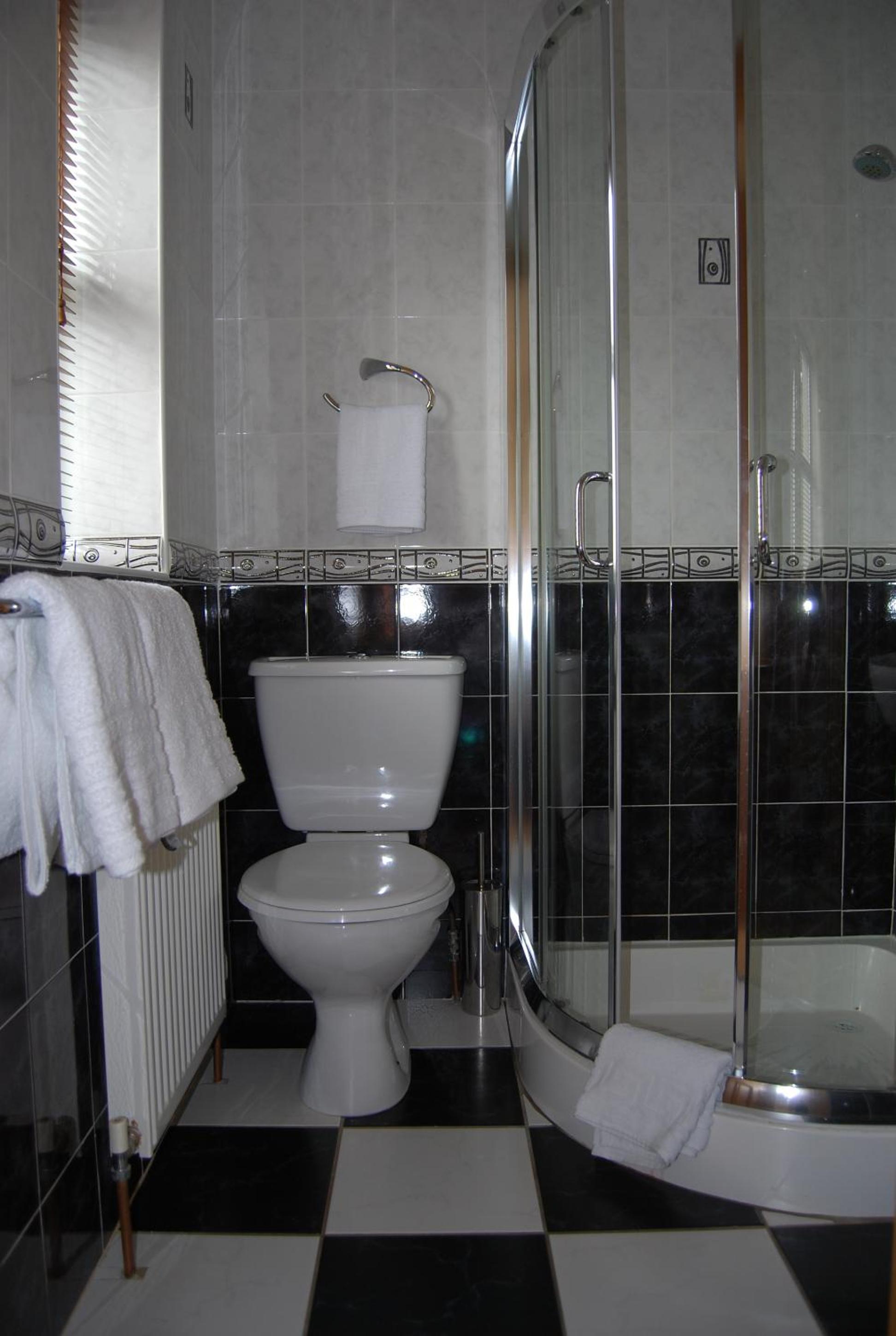 Standard Twin Room photo 2