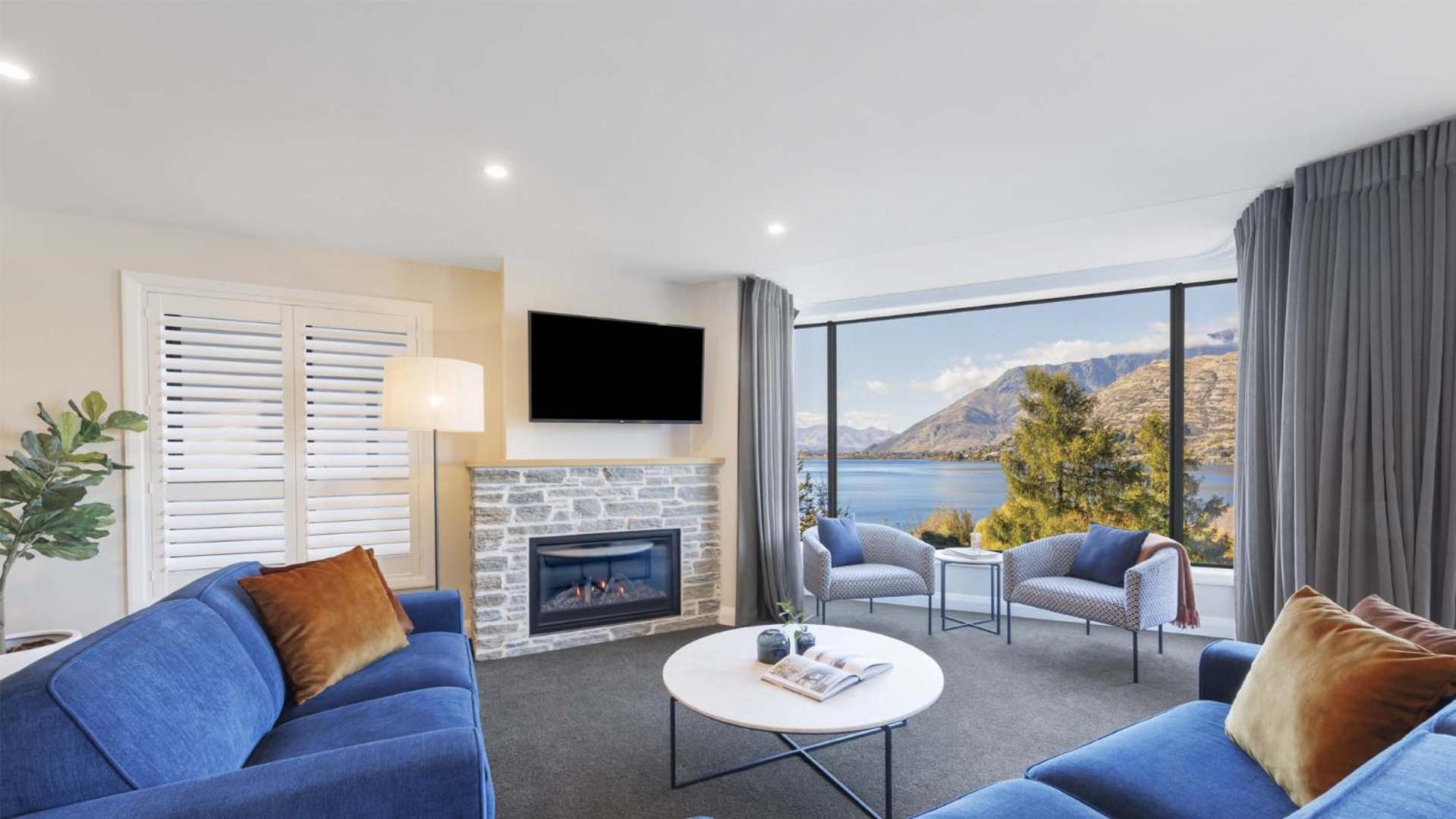 Two Bedroom Lake View - Photo 1