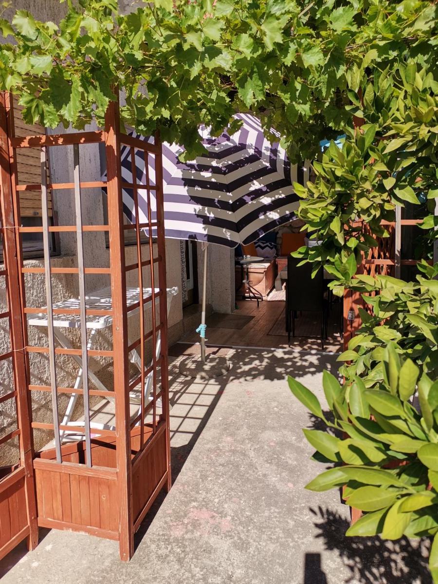 Apartment with Garden View photo 1