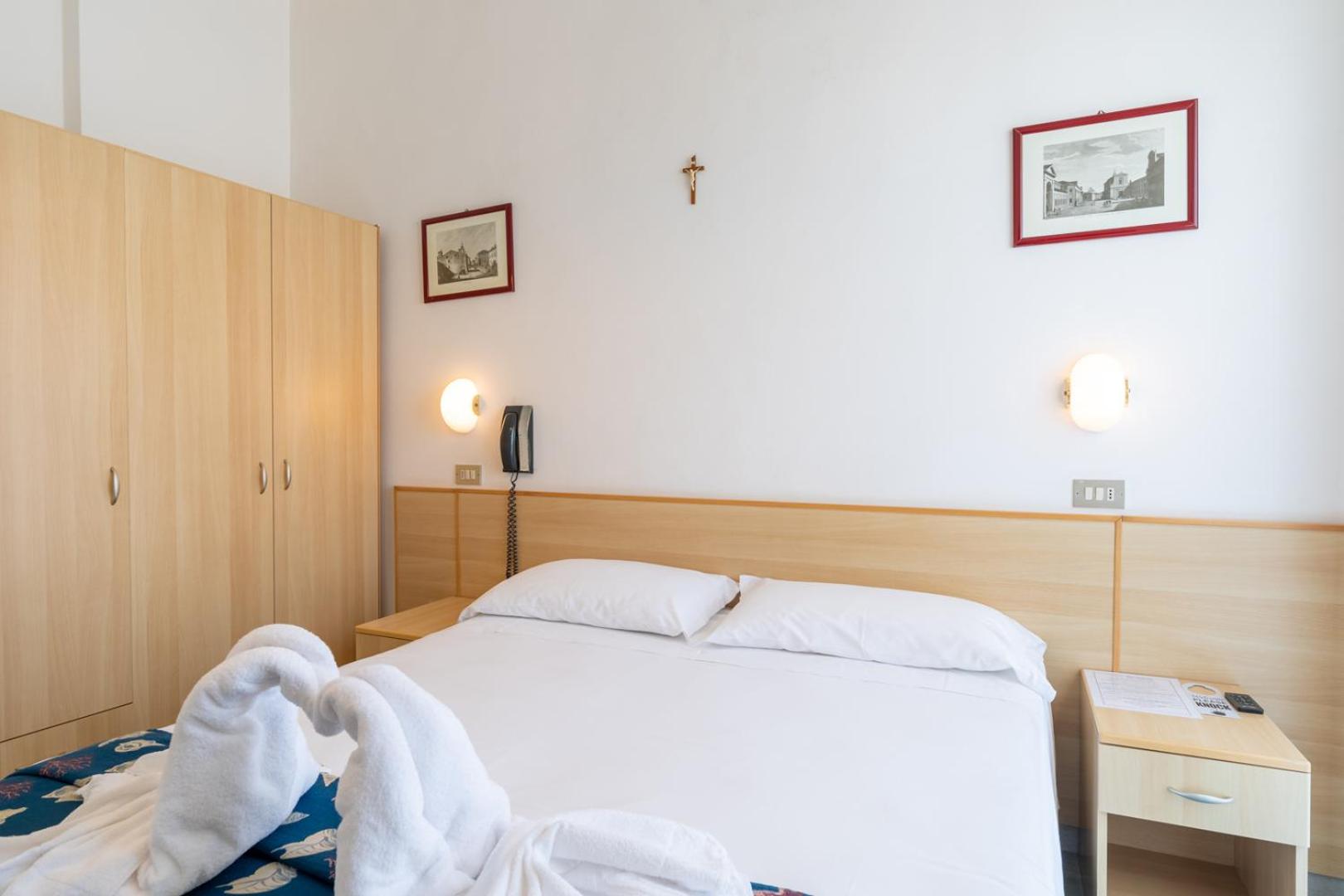 Double Room with Sea View photo 2