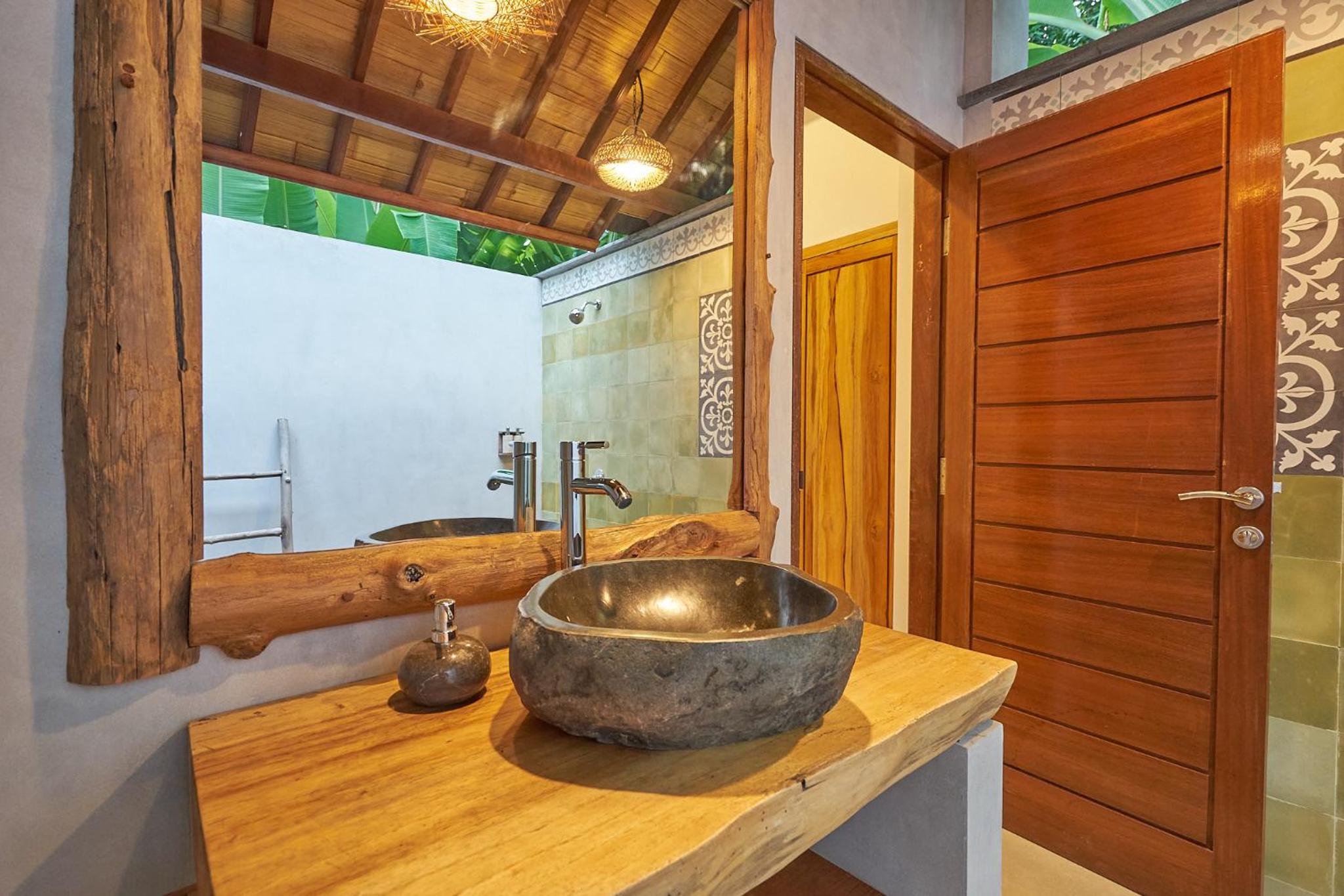 Villa Adi Mangosteen with Private Pool - Photo 16
