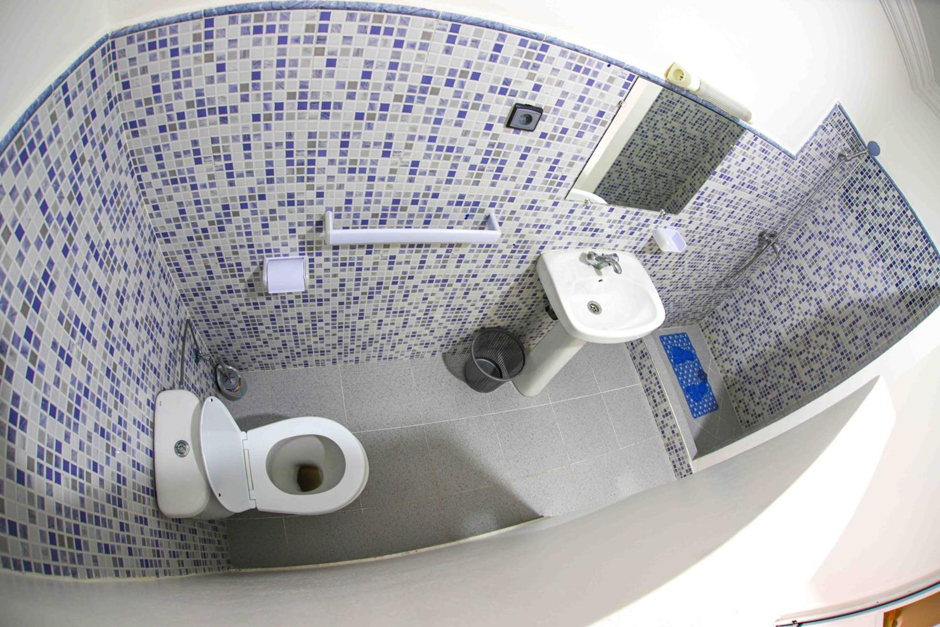 Double Room With Private Bathroom photo 2
