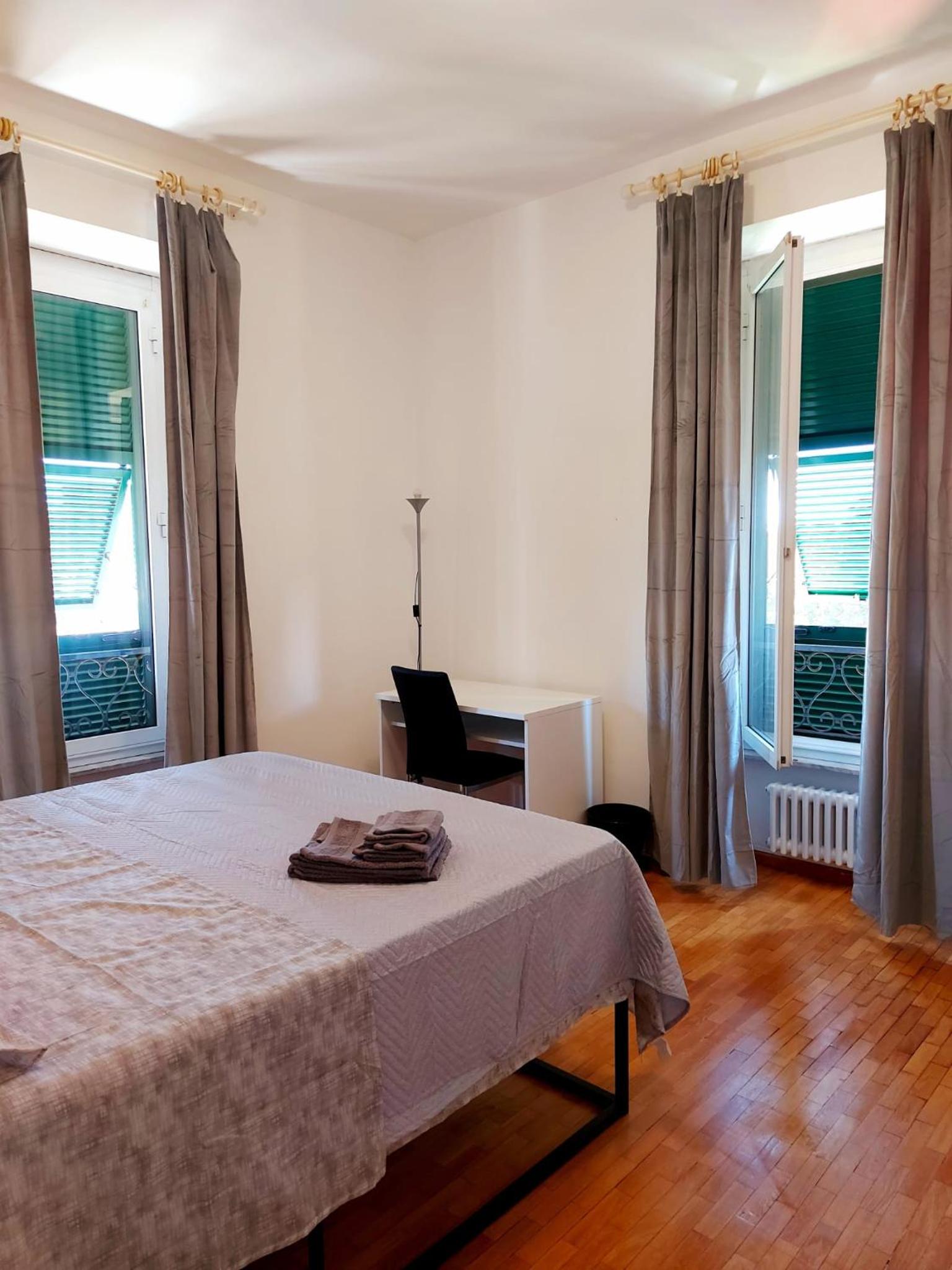 Double Room with Shared Bathroom