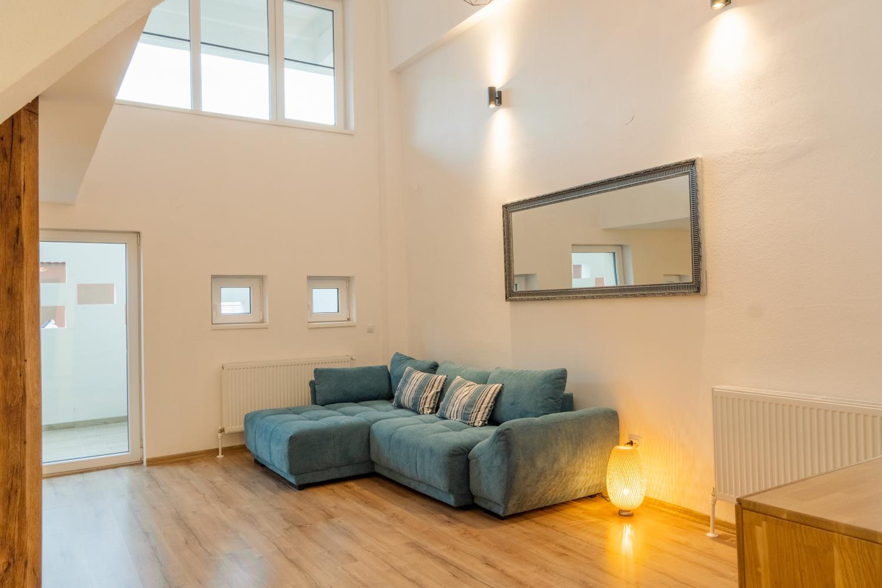 One-Bedroom Apartment - Photo 20