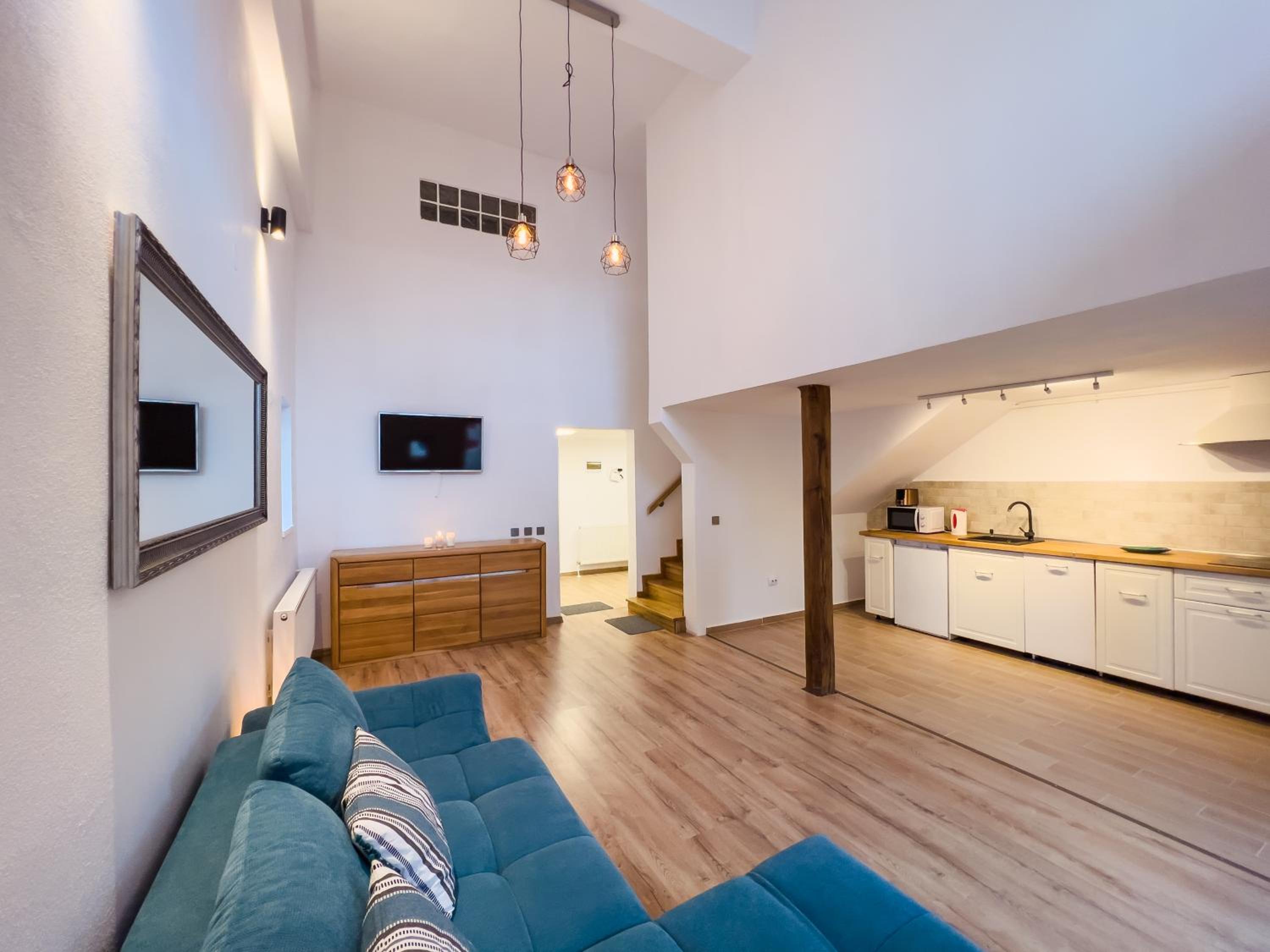 One-Bedroom Apartment - Photo 1