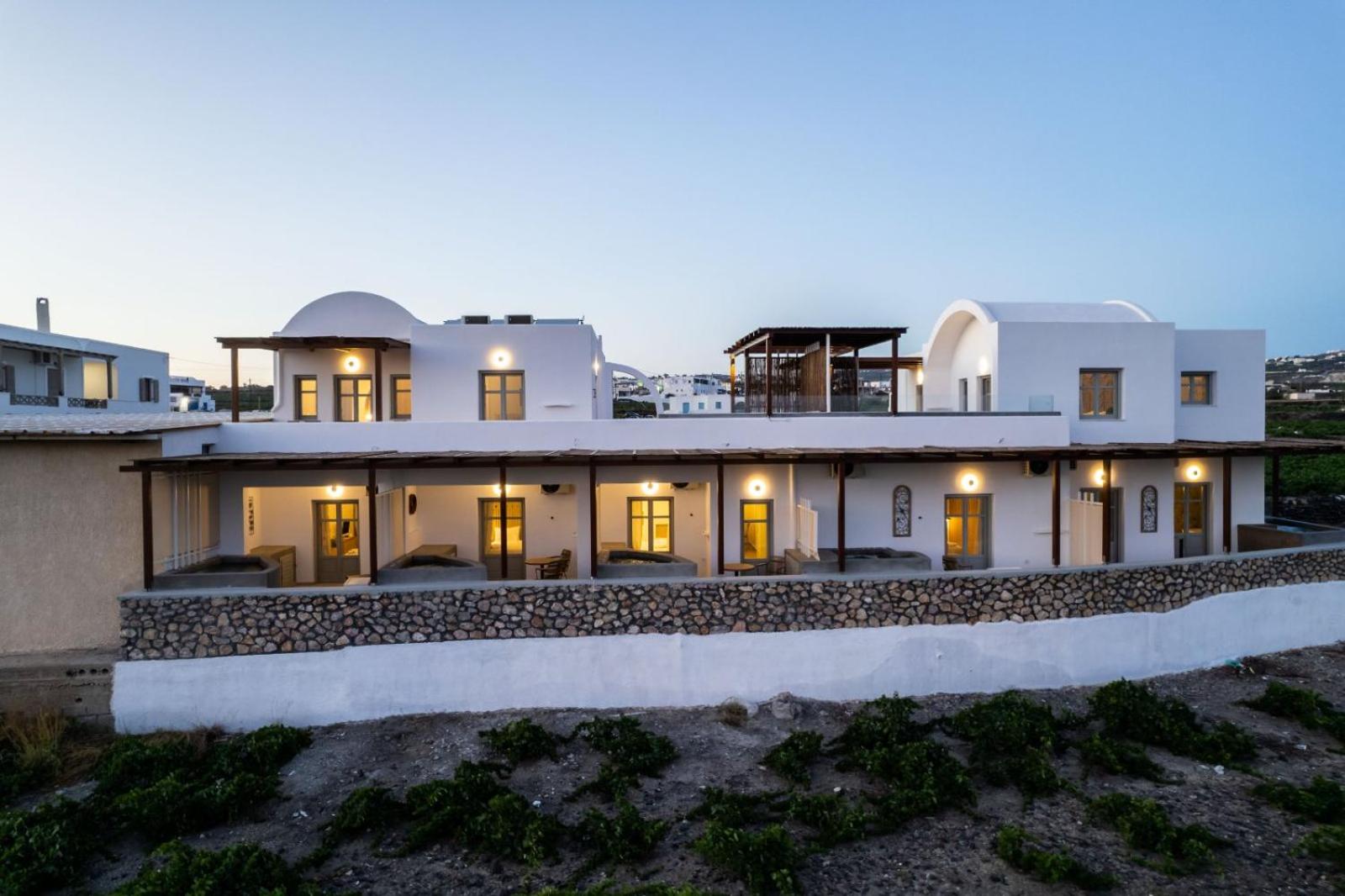 Deluxe Villa photo 2