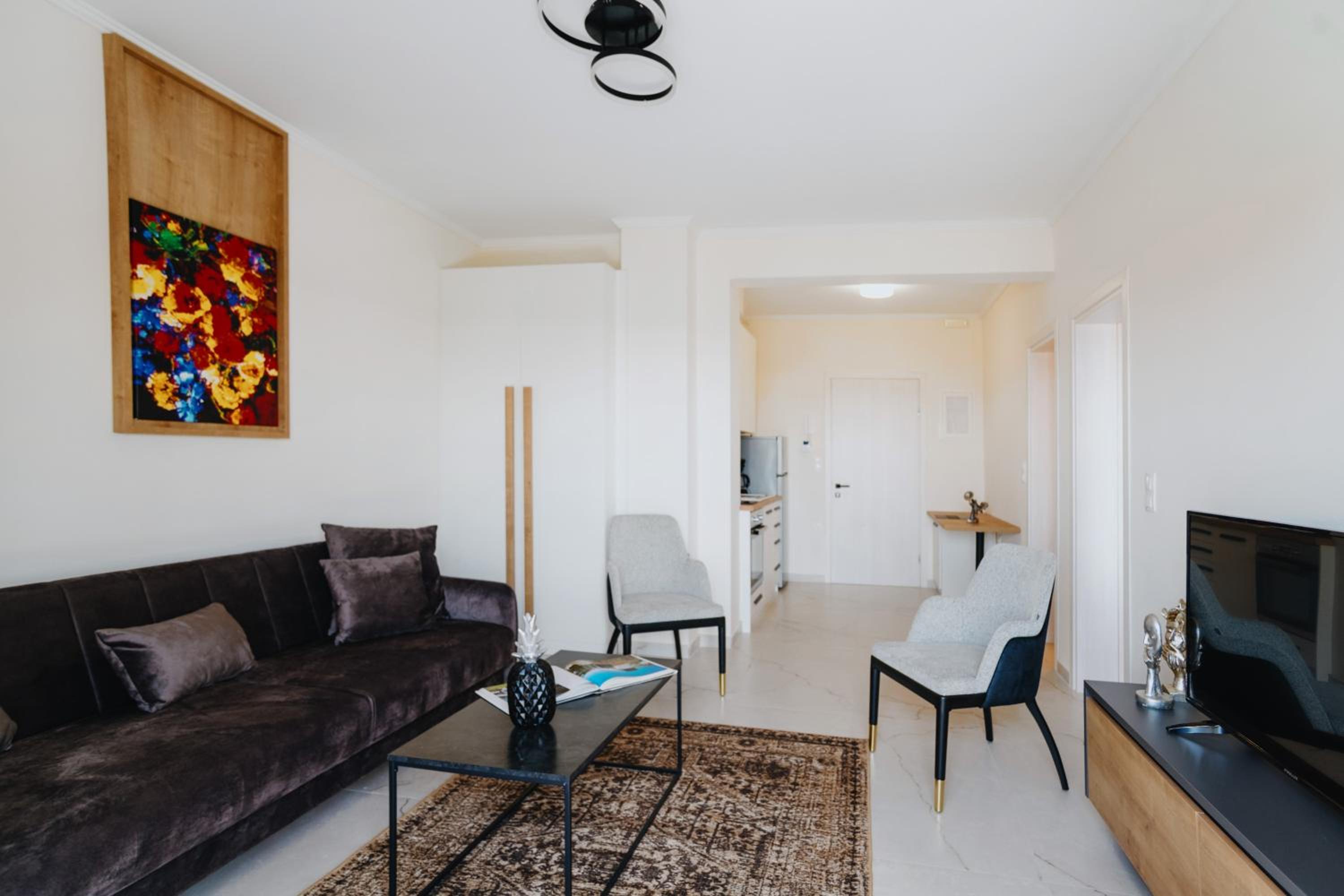 Apartment with Sea View - Photo 4