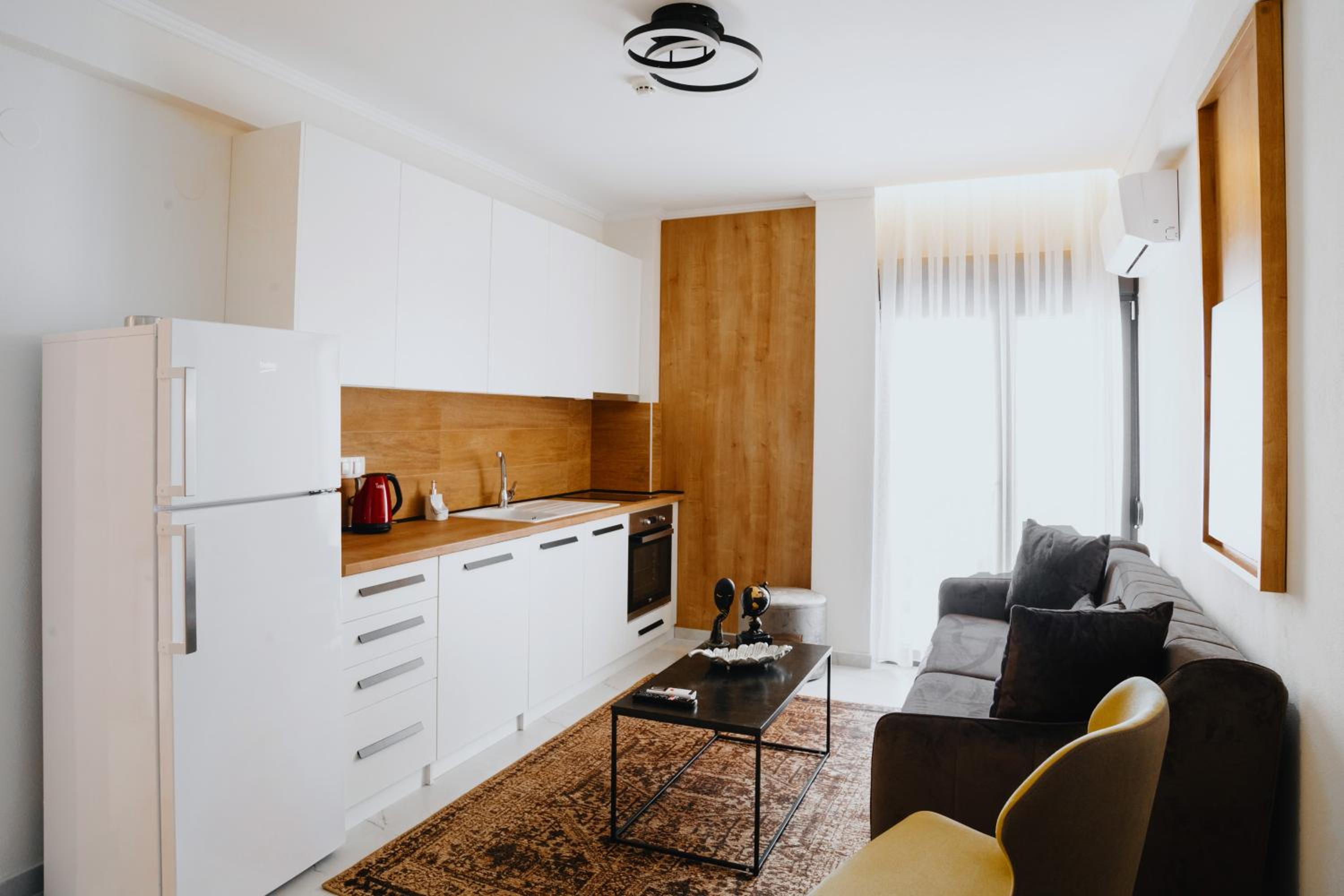 Standard Apartment - Photo 2