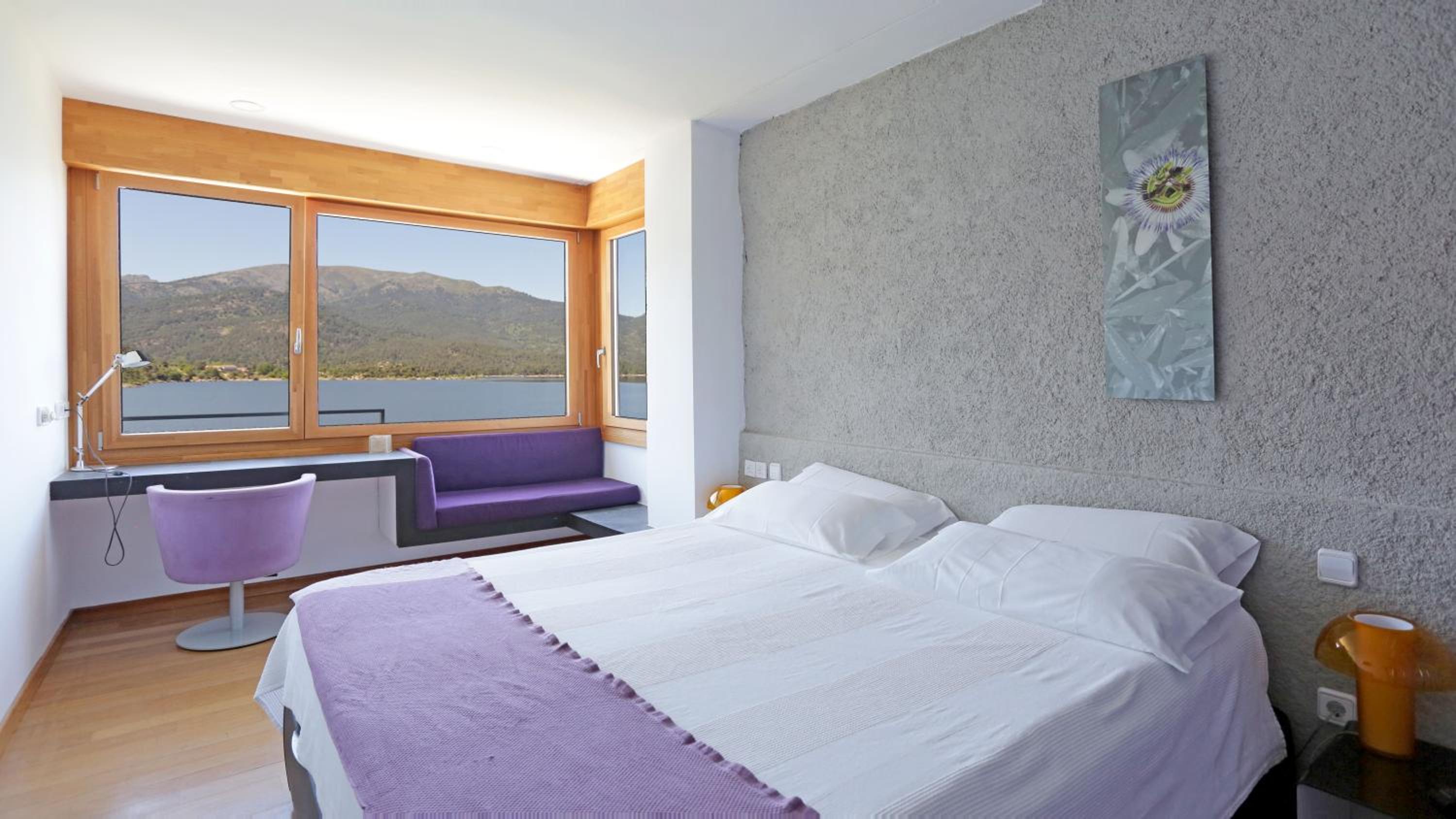 Superior Double Room with Lake View photo 3
