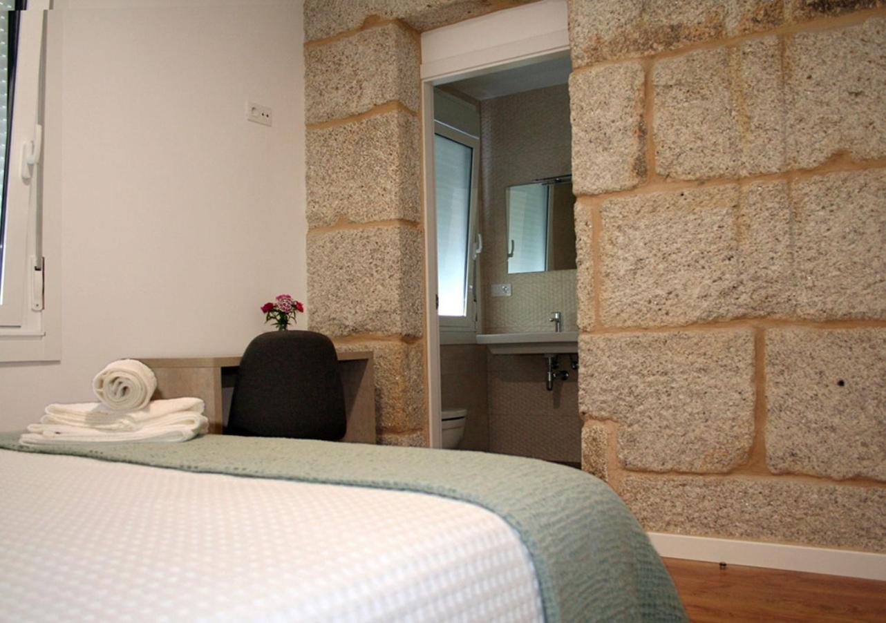 Double Room with Private Bathroom photo 3