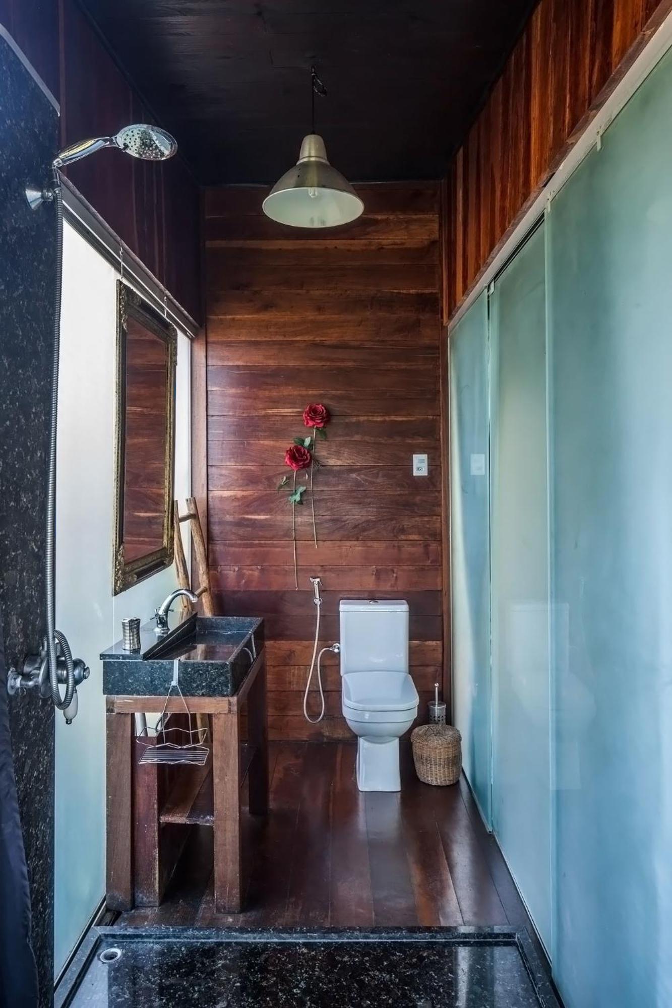 Deluxe Double Room with Bath photo 3