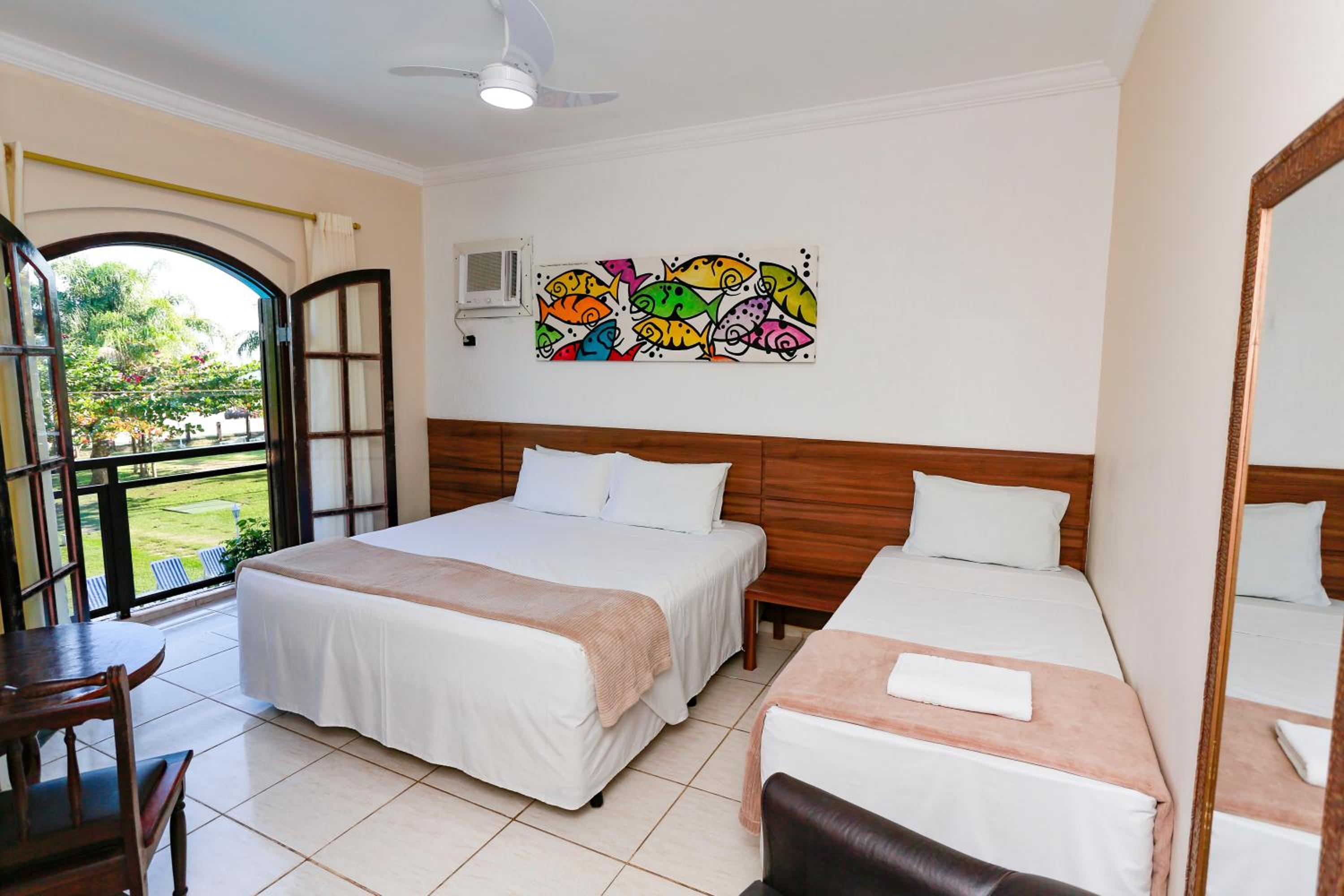 Deluxe Triple Room with Sea View