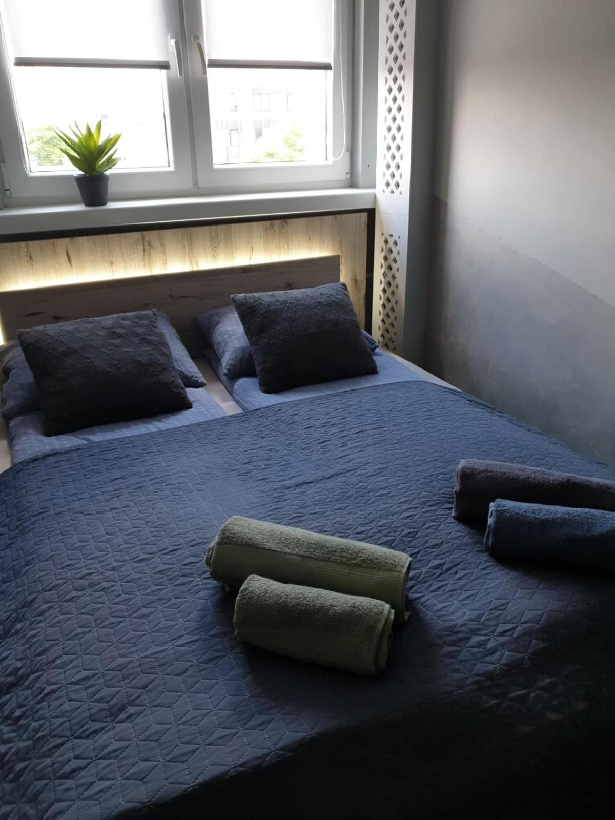 One-Bedroom Apartment - Photo 14