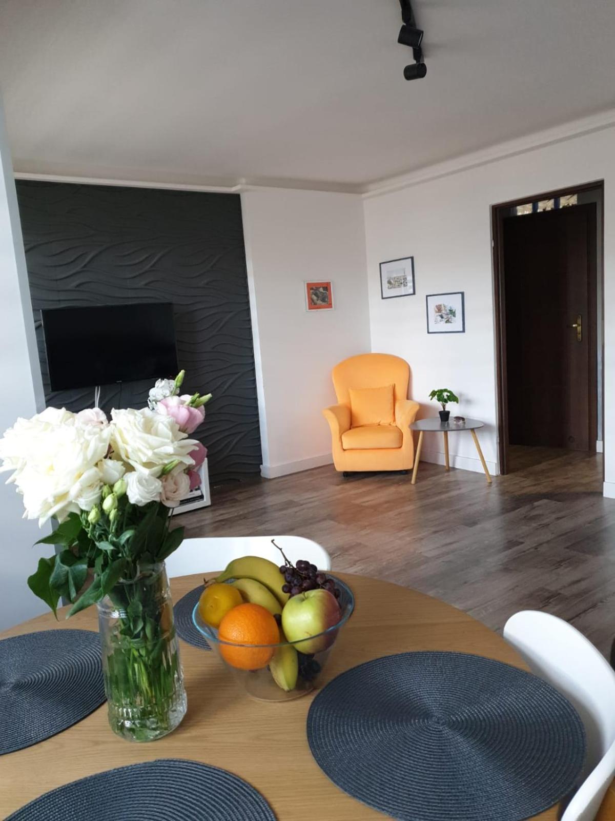 One-Bedroom Apartment - Photo 13
