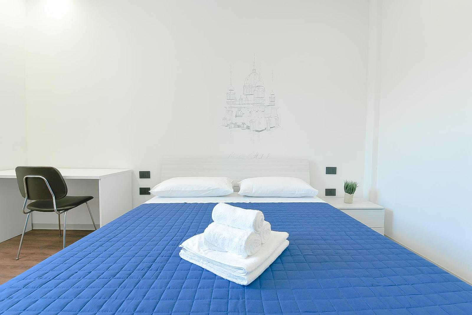 Double Room - Photo 12