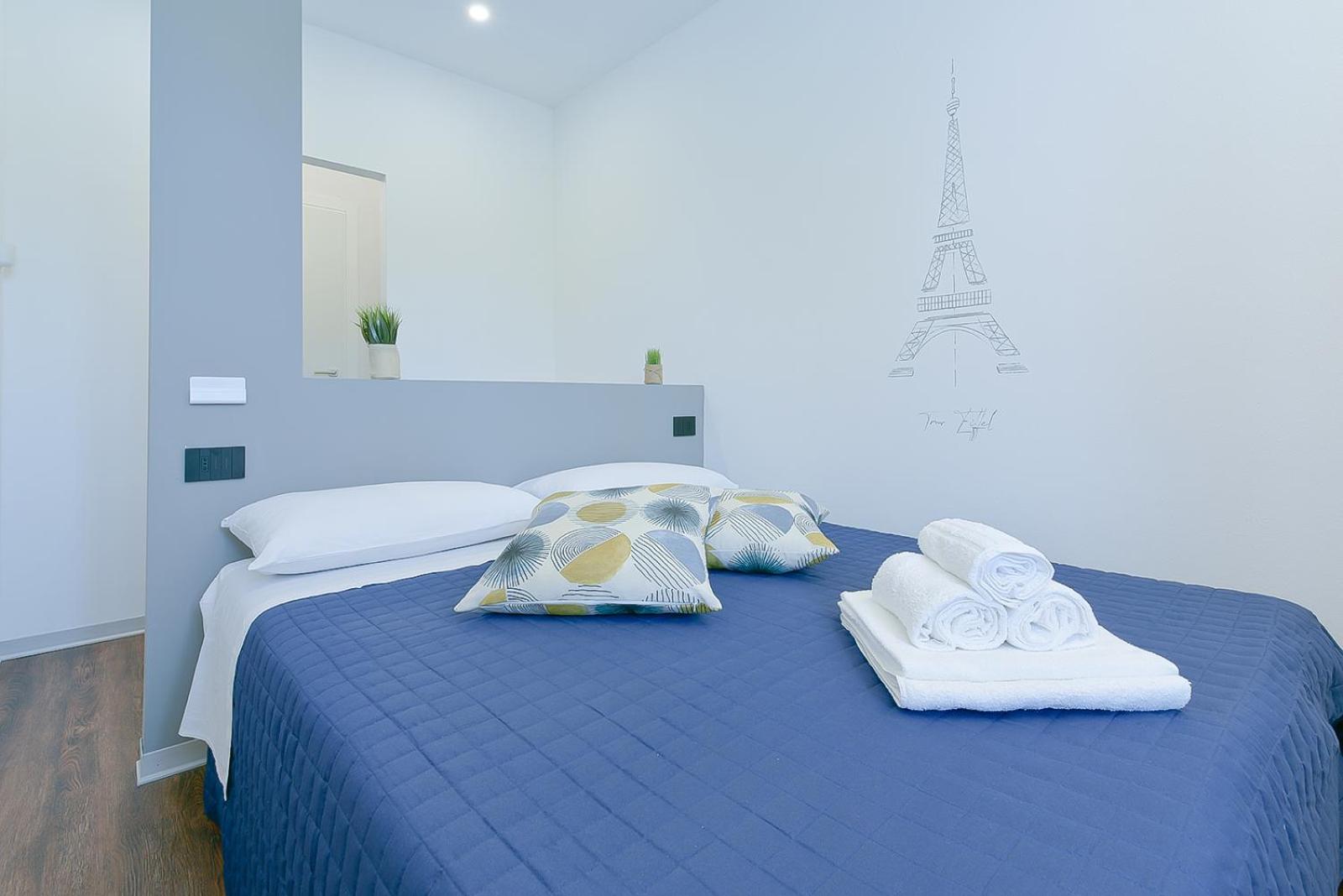 Double Room - Photo 1