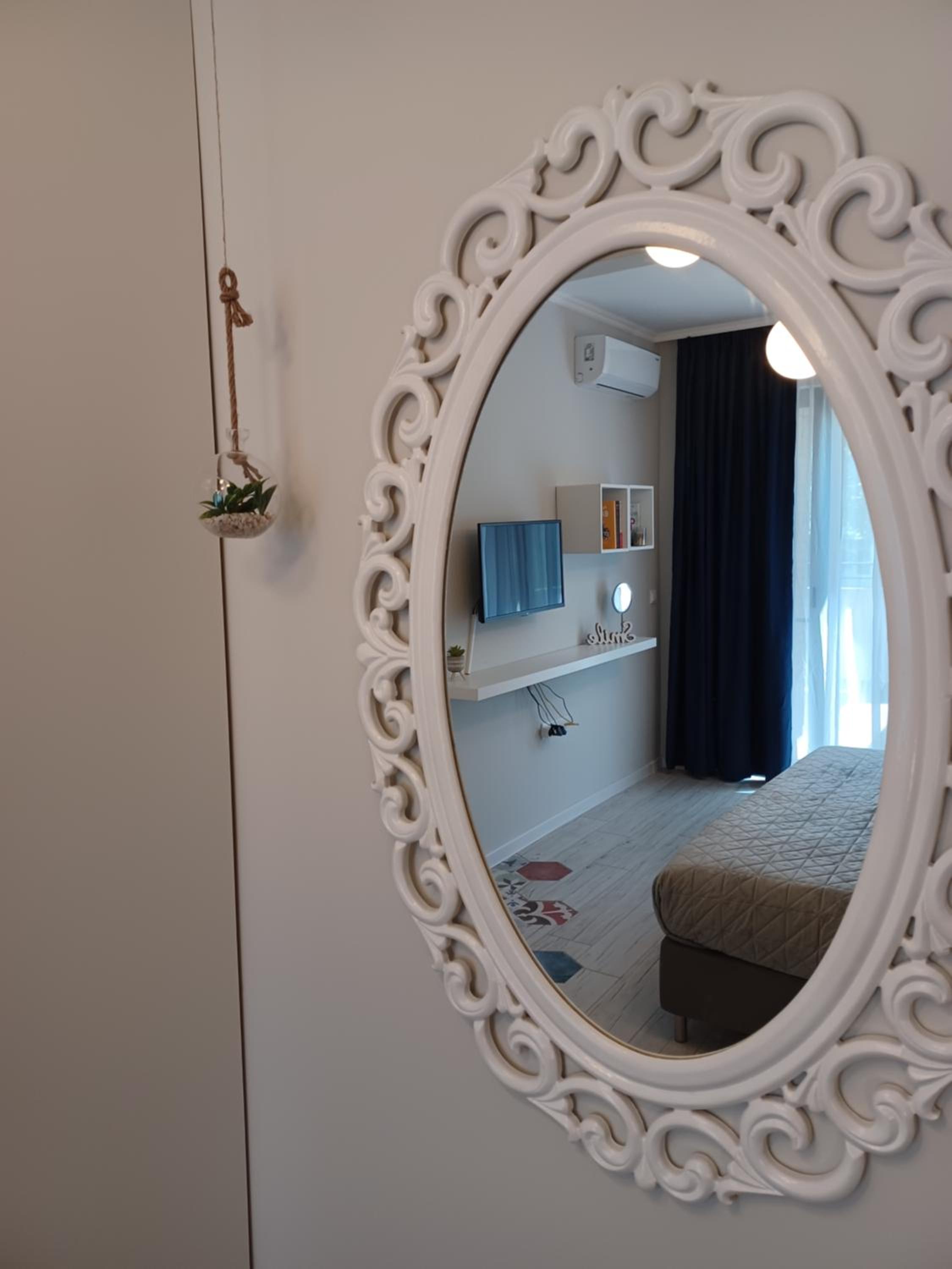 One-Bedroom Apartment - Photo 13