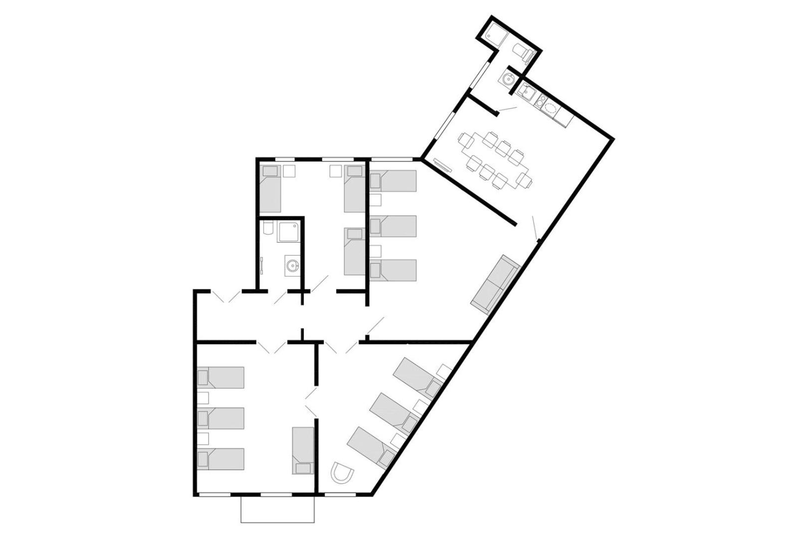 Glam Four-Bedroom Apartment with 2 Bathrooms  and Living Room  - Photo 22