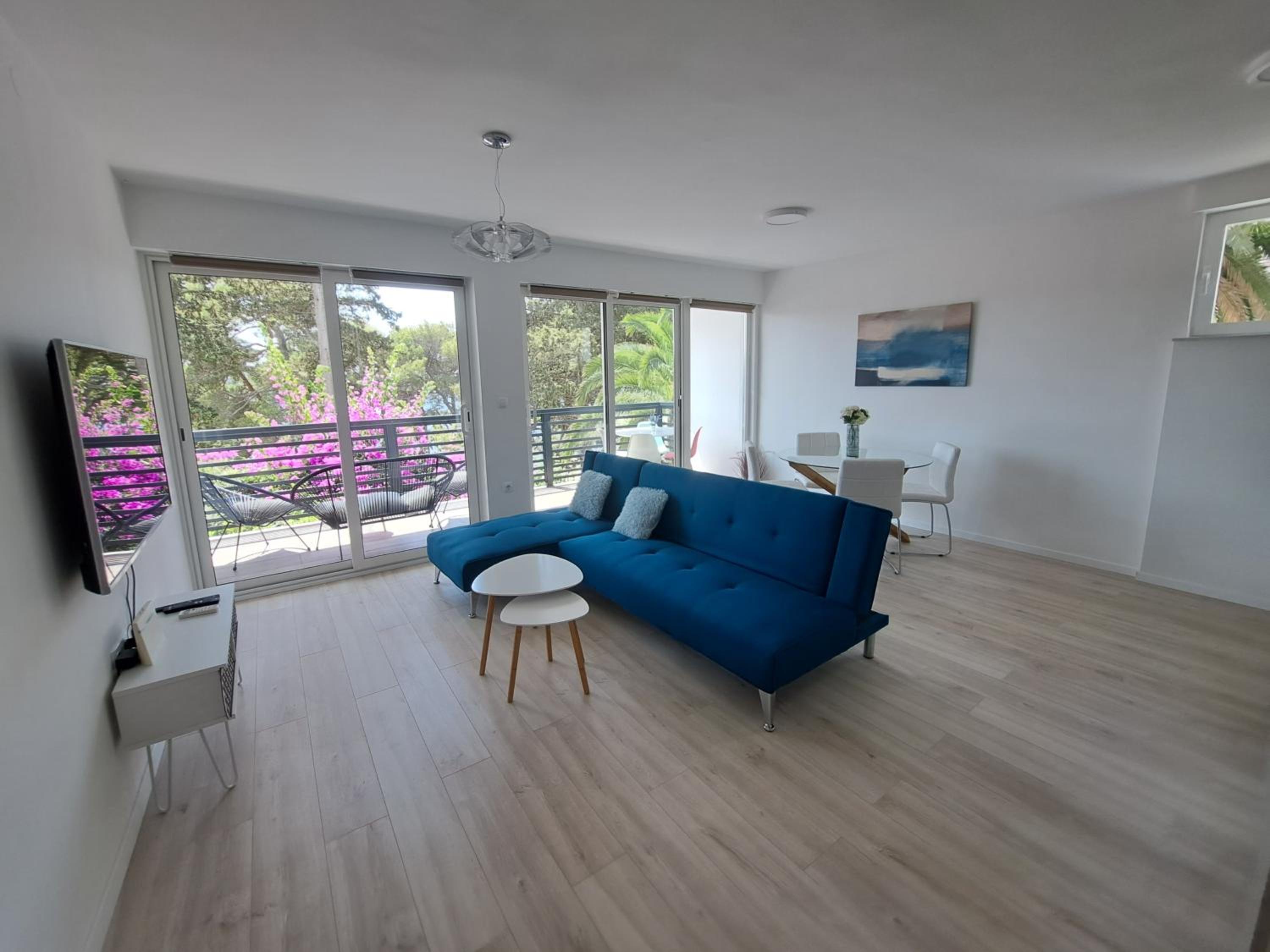 Apartment with Sea View