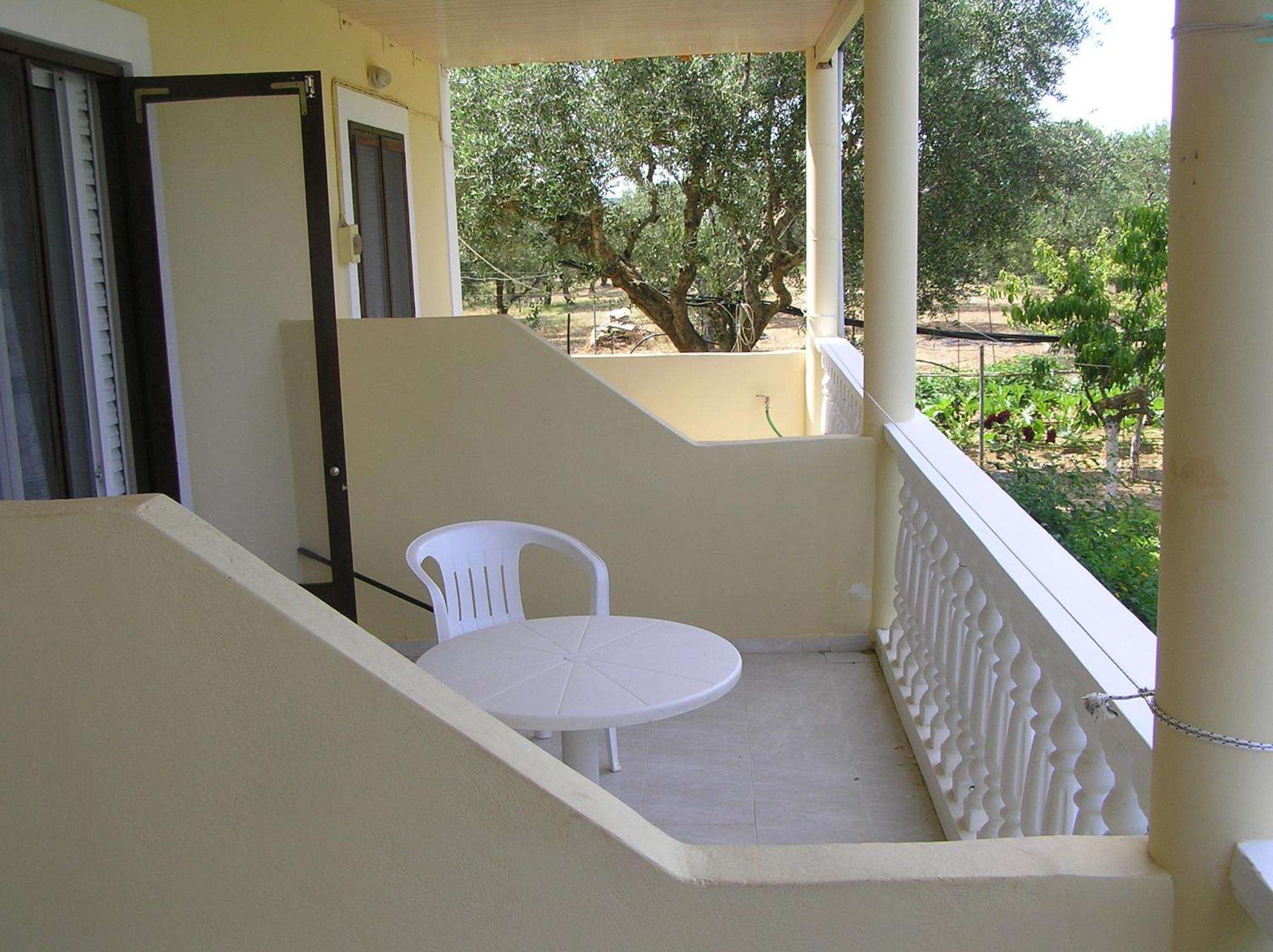 Studio with Garden View photo 3