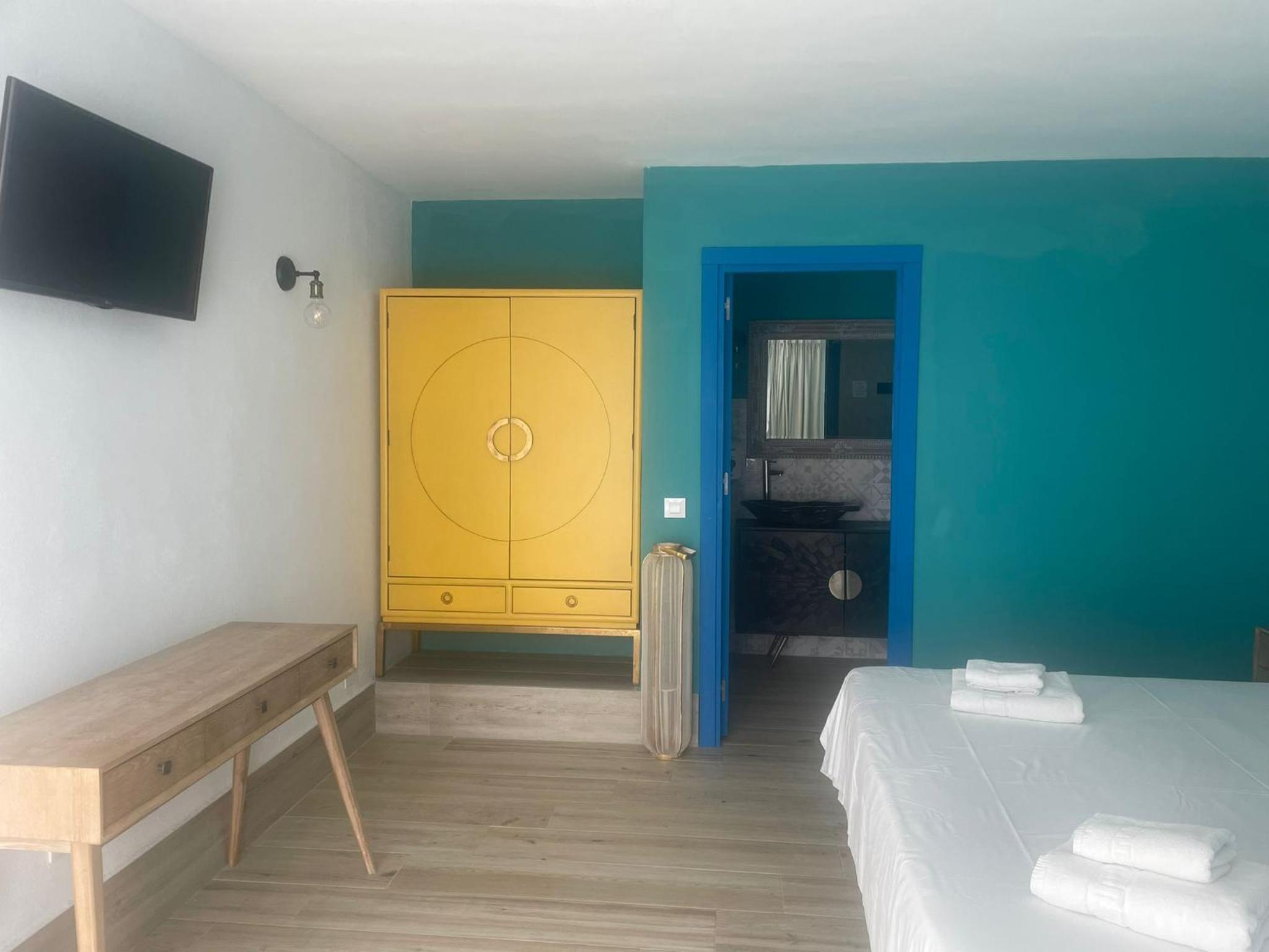Deluxe Double Room photo 2