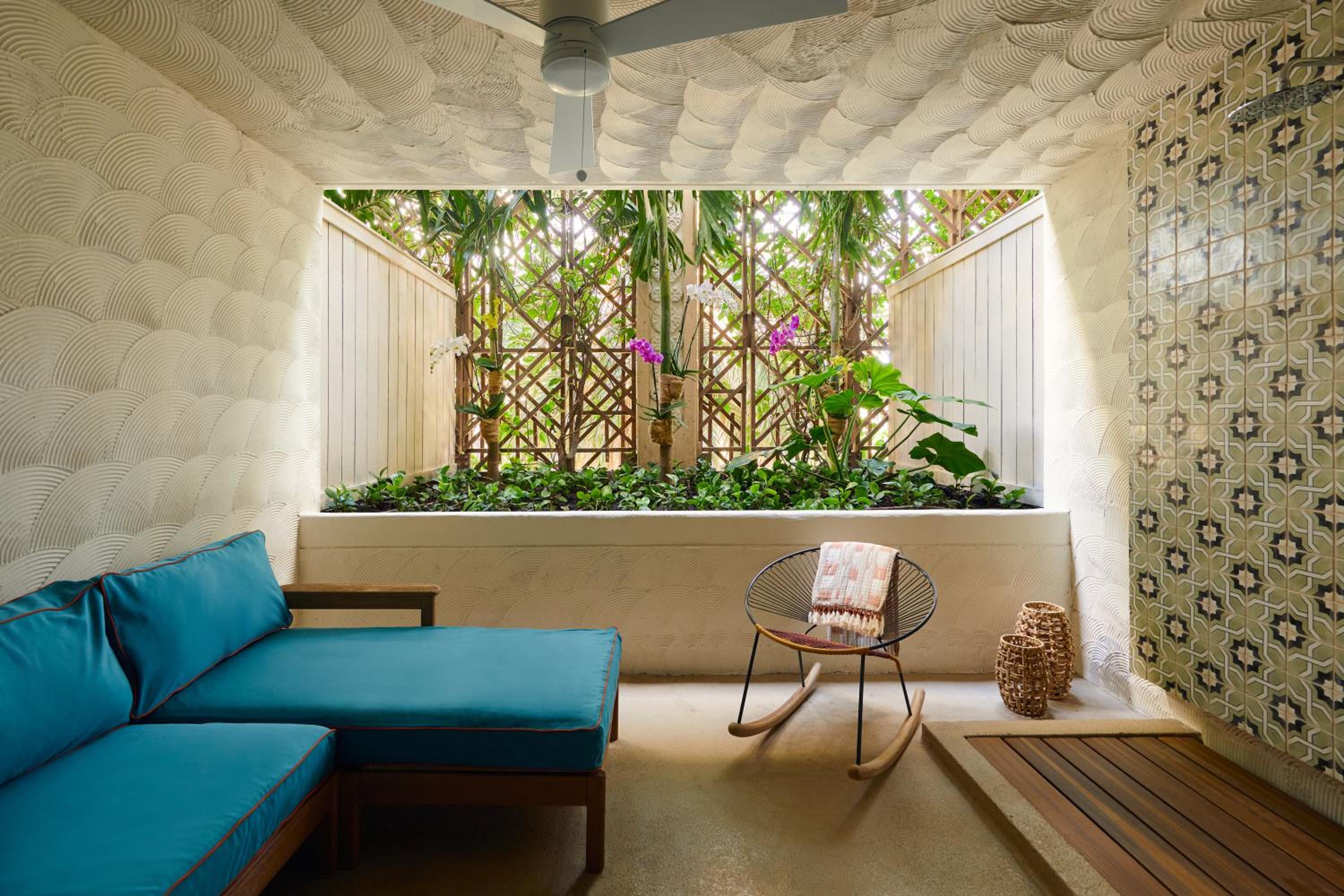 Studio with Garden View