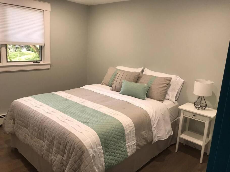 Three-Bedroom House photo 1
