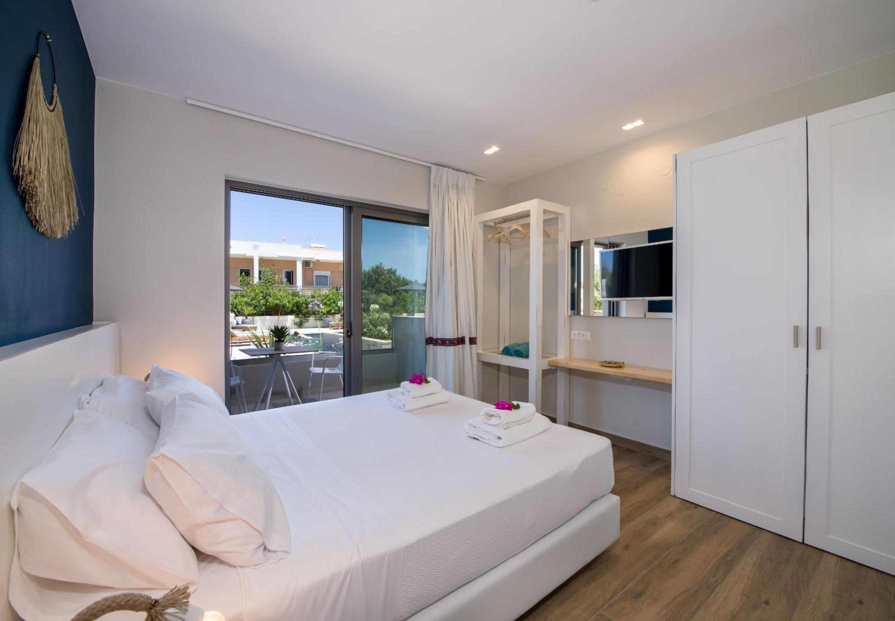 Double Room - Disability Access photo 2