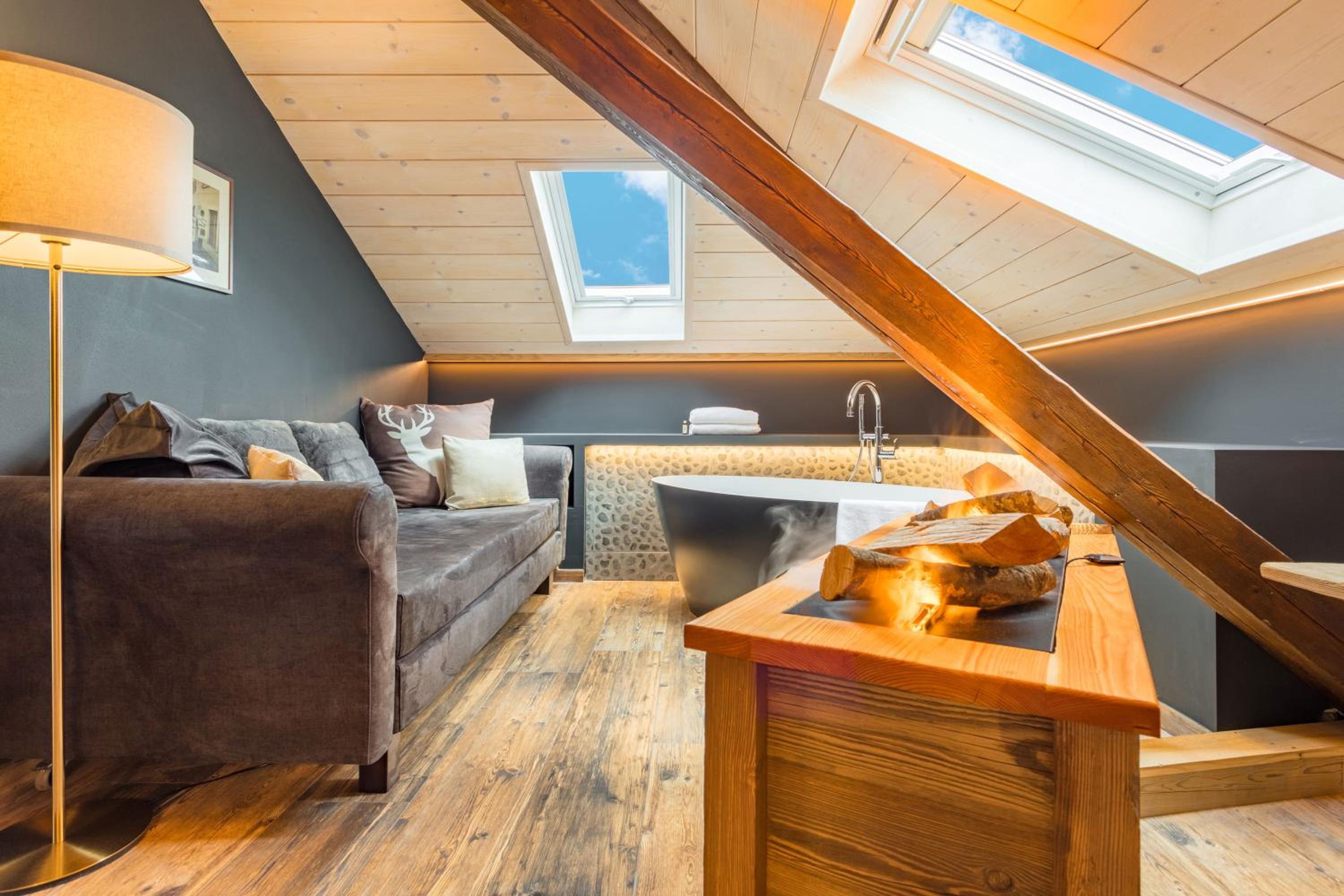 Junior Suite with Sauna - Photo 2