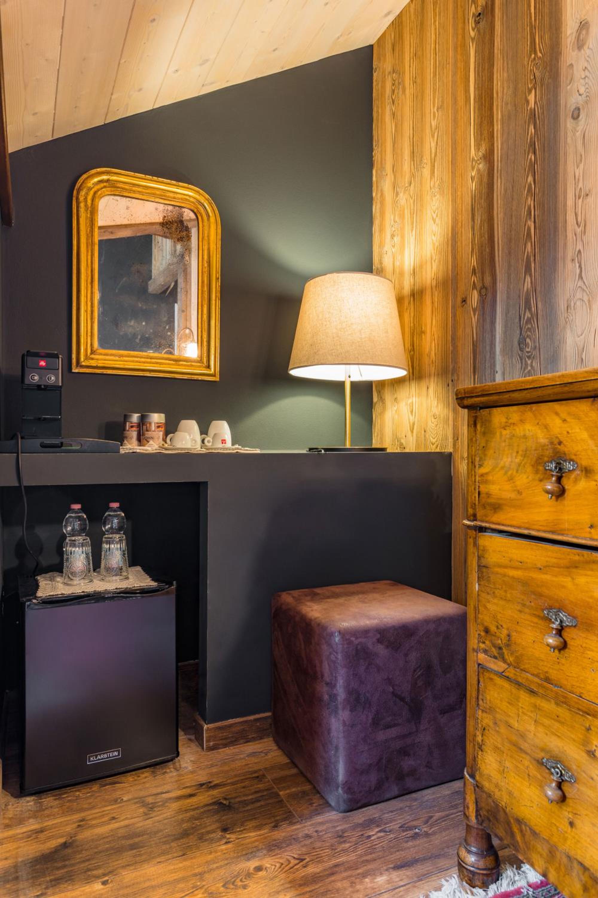 Junior Suite with Sauna - Photo 9