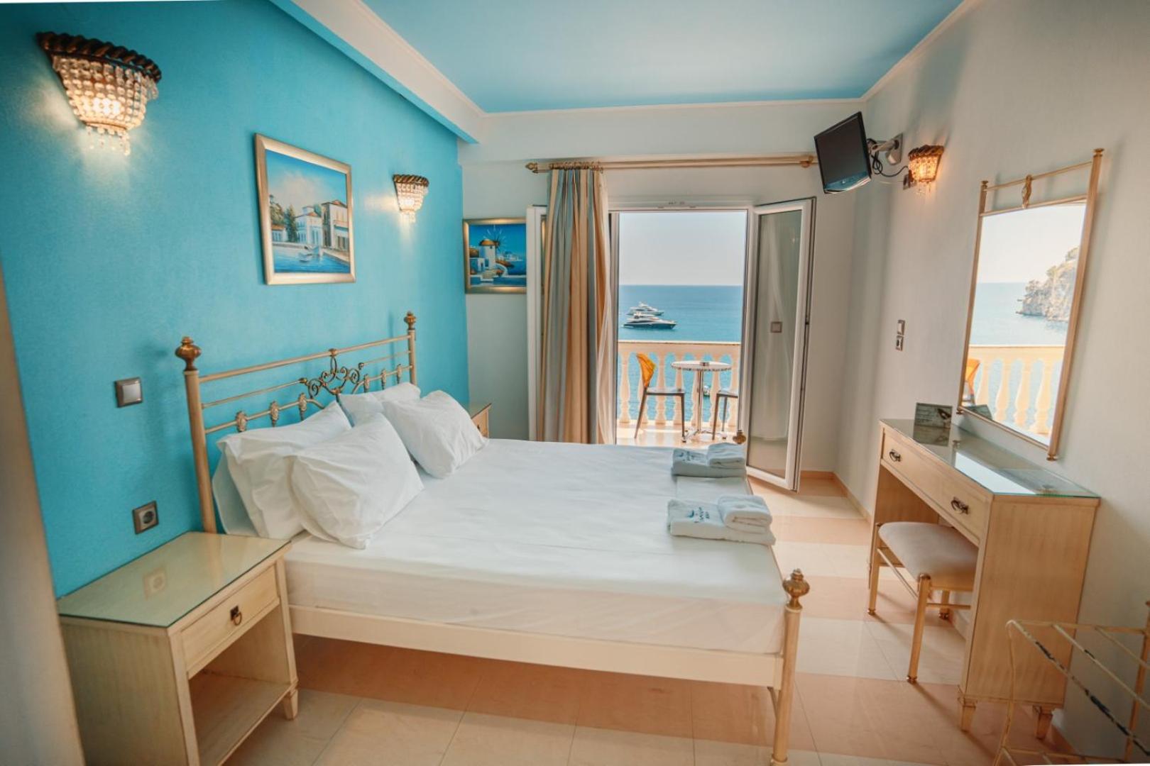 Deluxe Double Room with Sea View