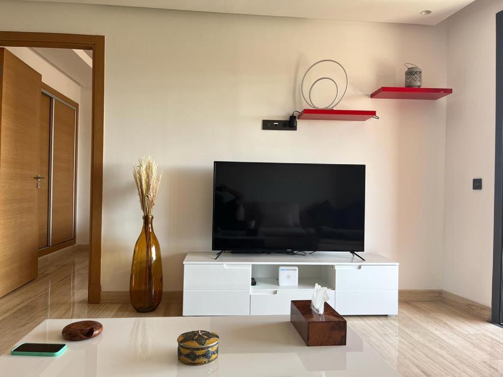 Two-Bedroom Apartment - Photo 4