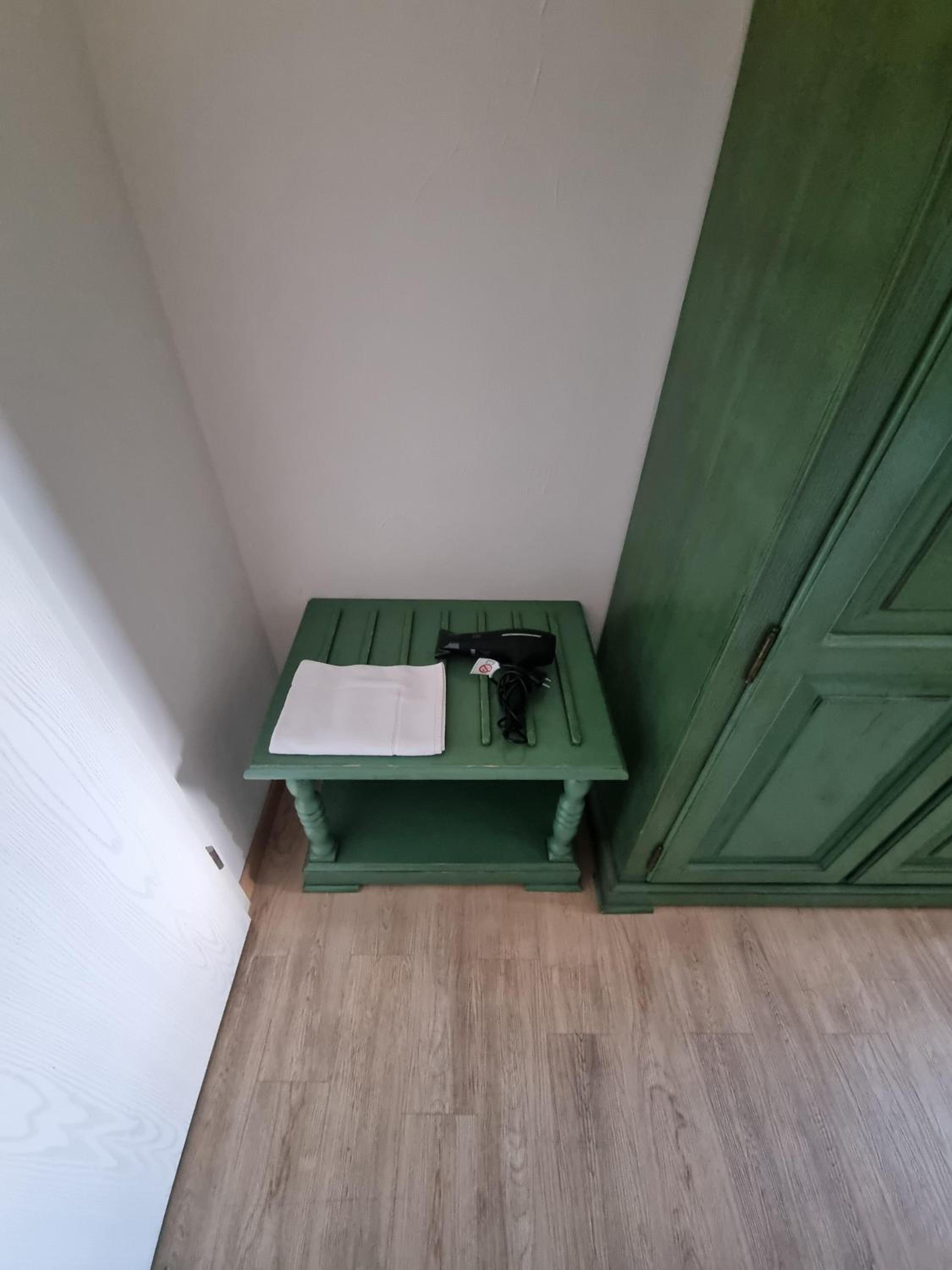 Single Room with Private Bathroom