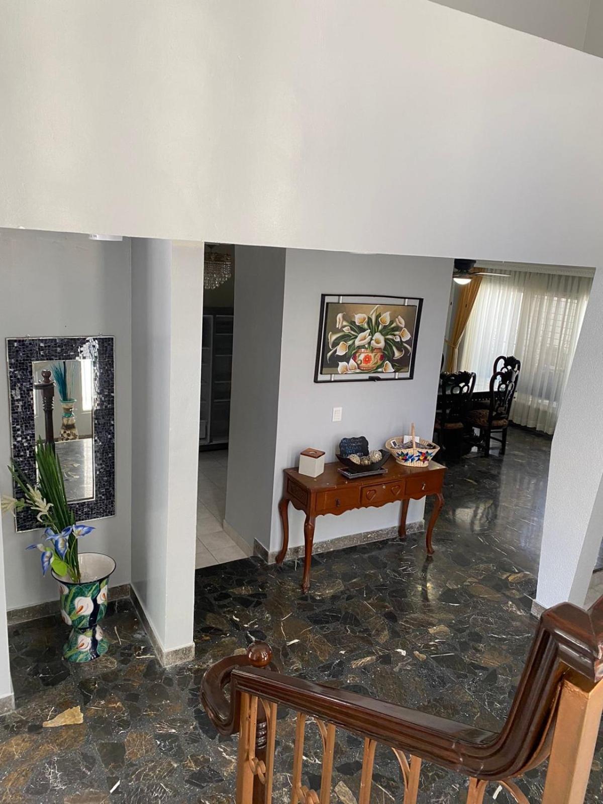 Four-Bedroom House - Photo 15