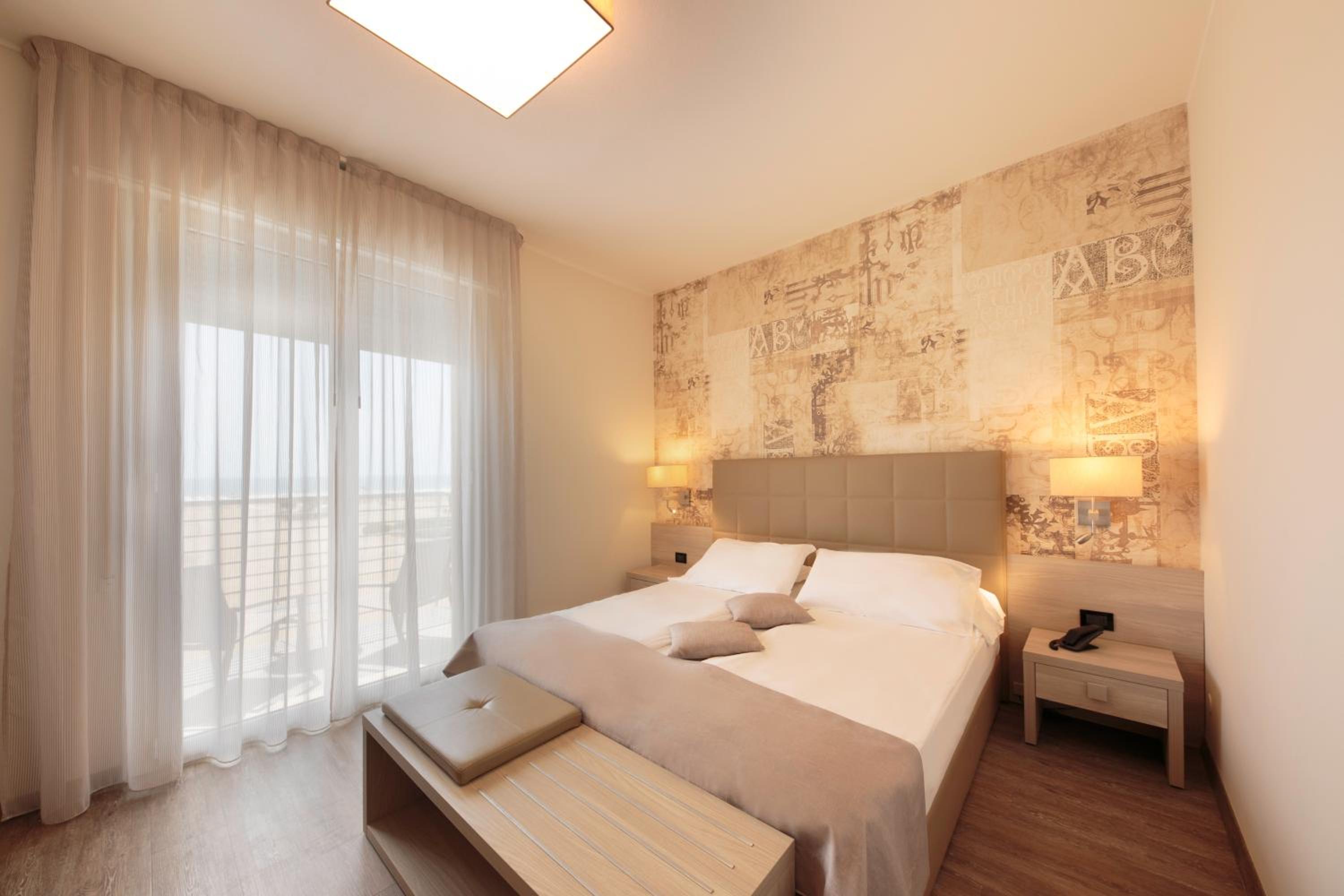 Chambre Triple avec Balcon et Vue sur la Mer