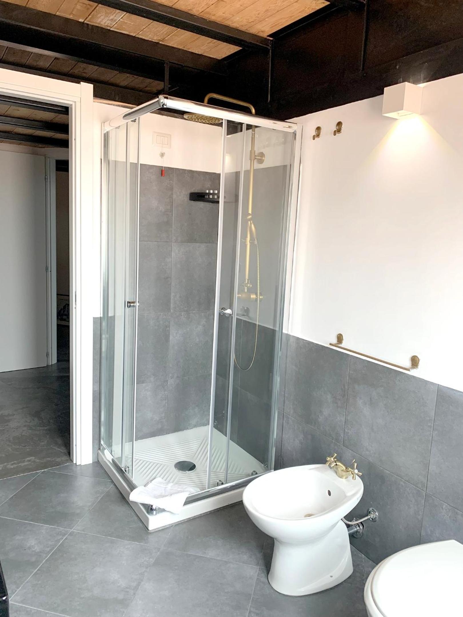 One-Bedroom Studio