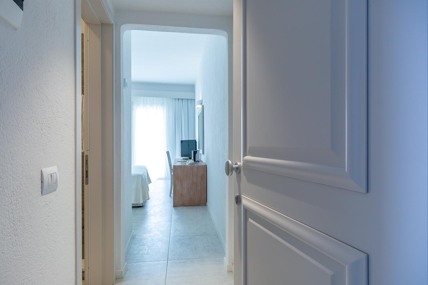Superior Double or Twin Room with Sea View