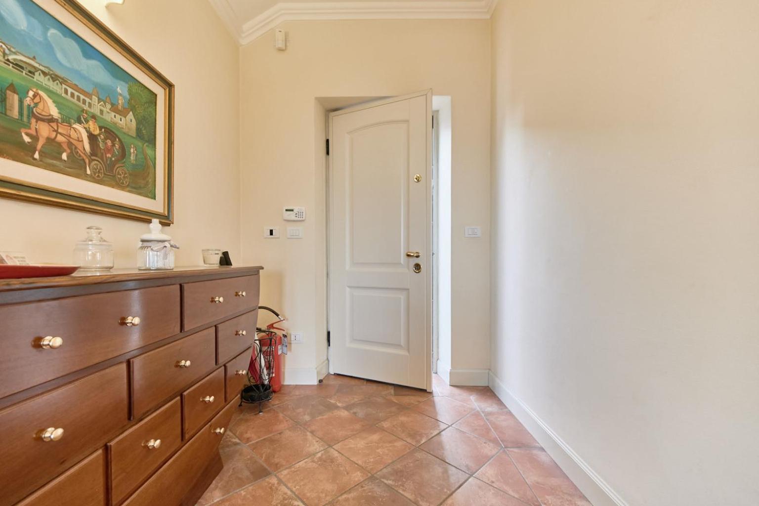 Villa photo 1
