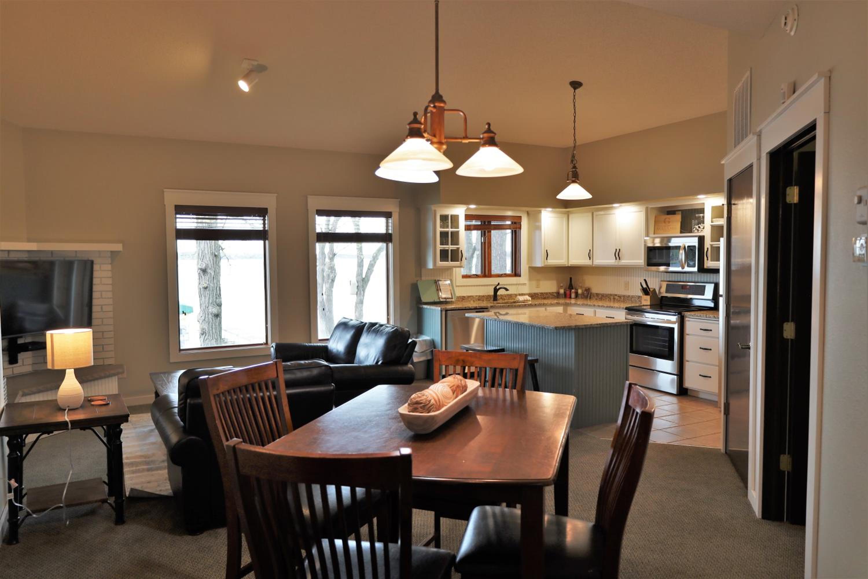Two-Bedroom Apartment - Photo 12