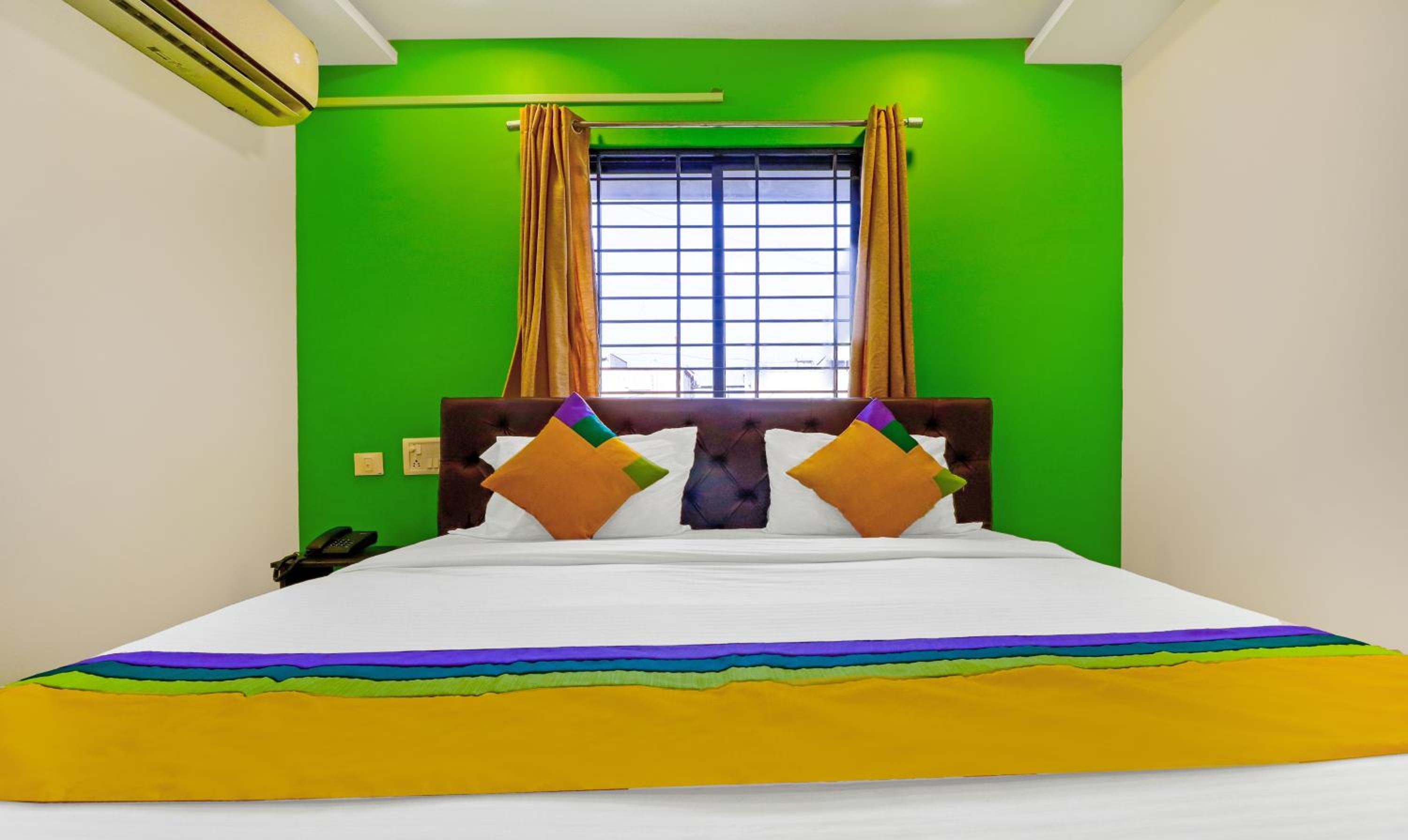 Standard Double Room - Photo 21