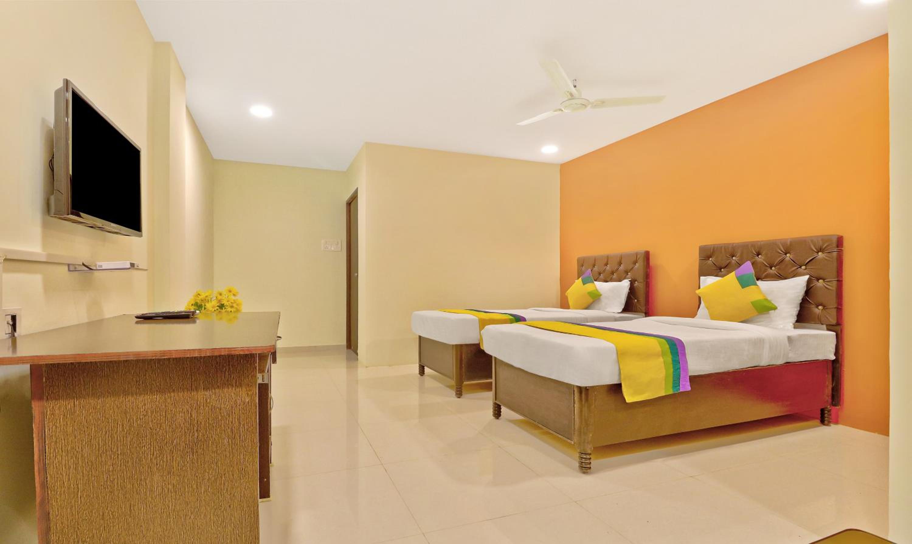 Standard Double Room - Photo 4